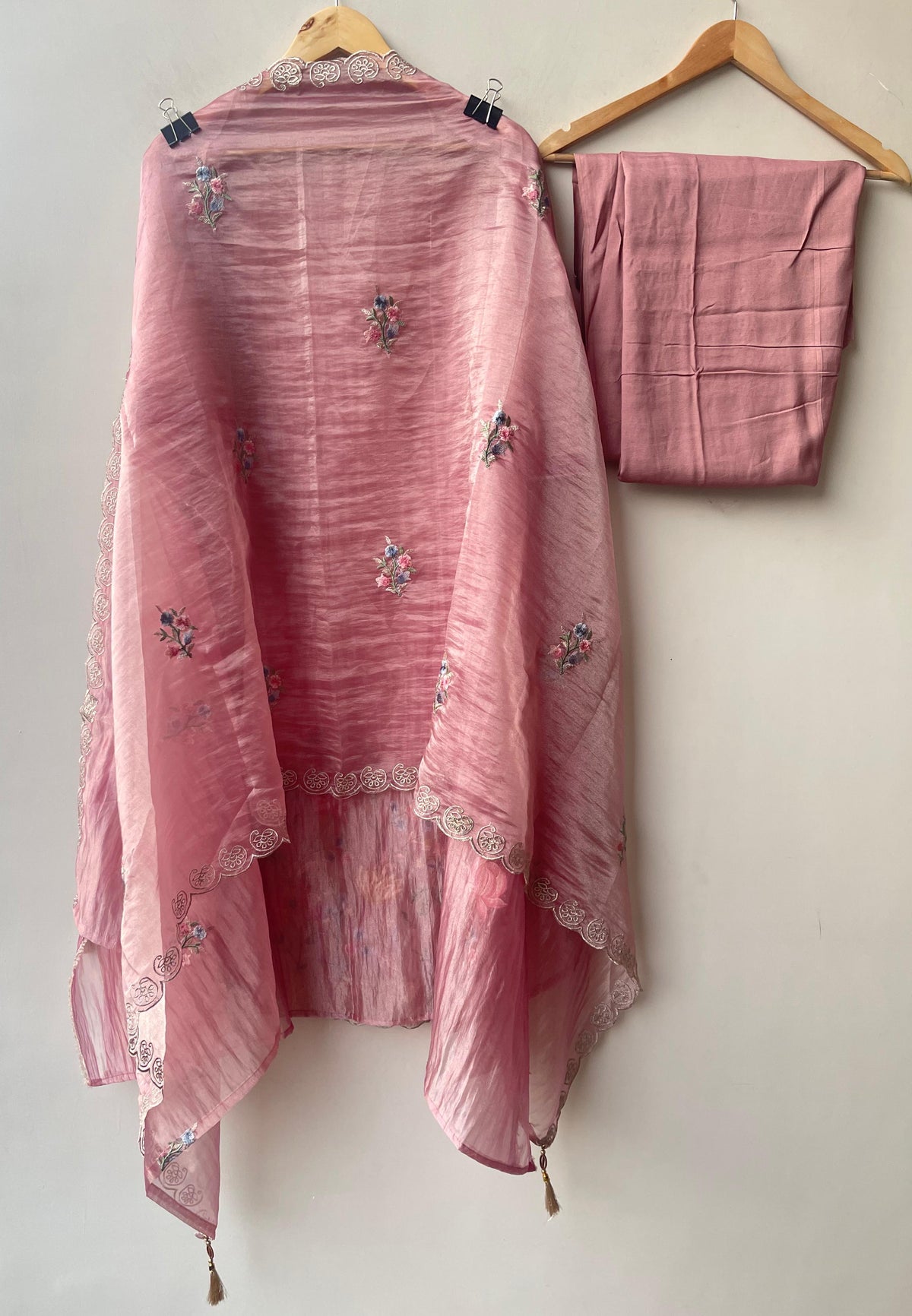 Crushed tissue shimmer ladies unstitched suit