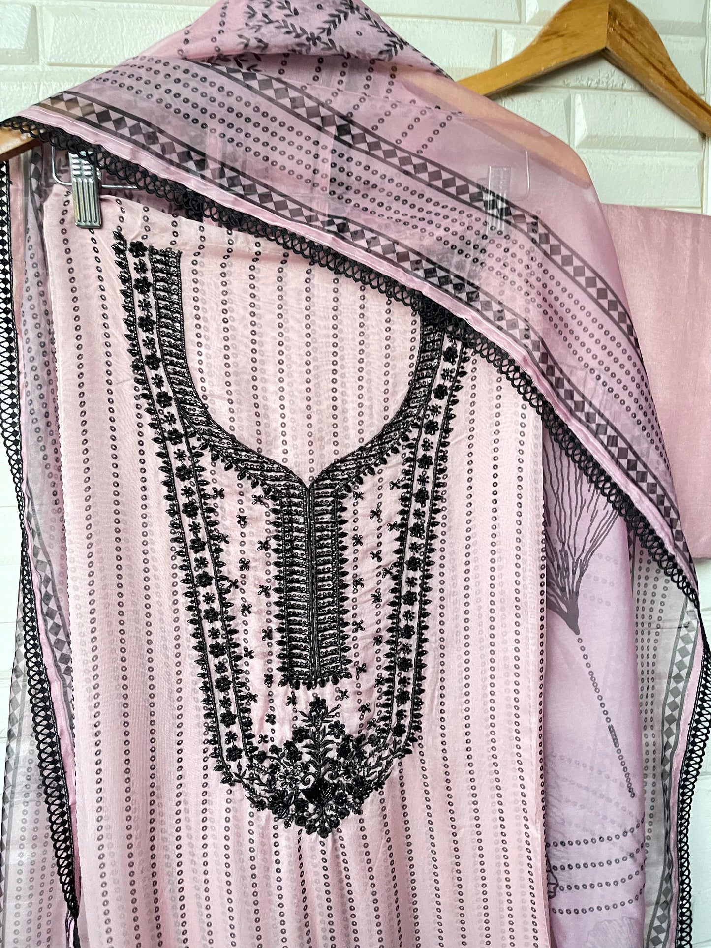 Organza unstitched ladies suit Rc17515  (a)