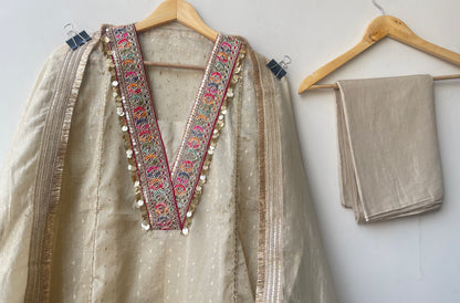 Banarasi shimmer tissue Embroidered Unstitched suit set