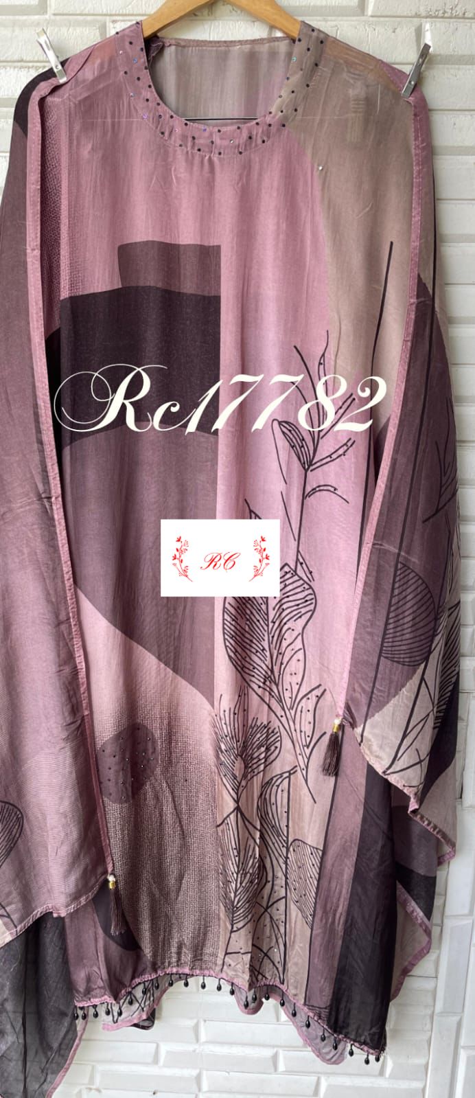 Satin crape unstitched ladies suit Rc17782