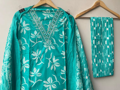 Printed Cotton Unstitched 3 Pcs Suit Set
