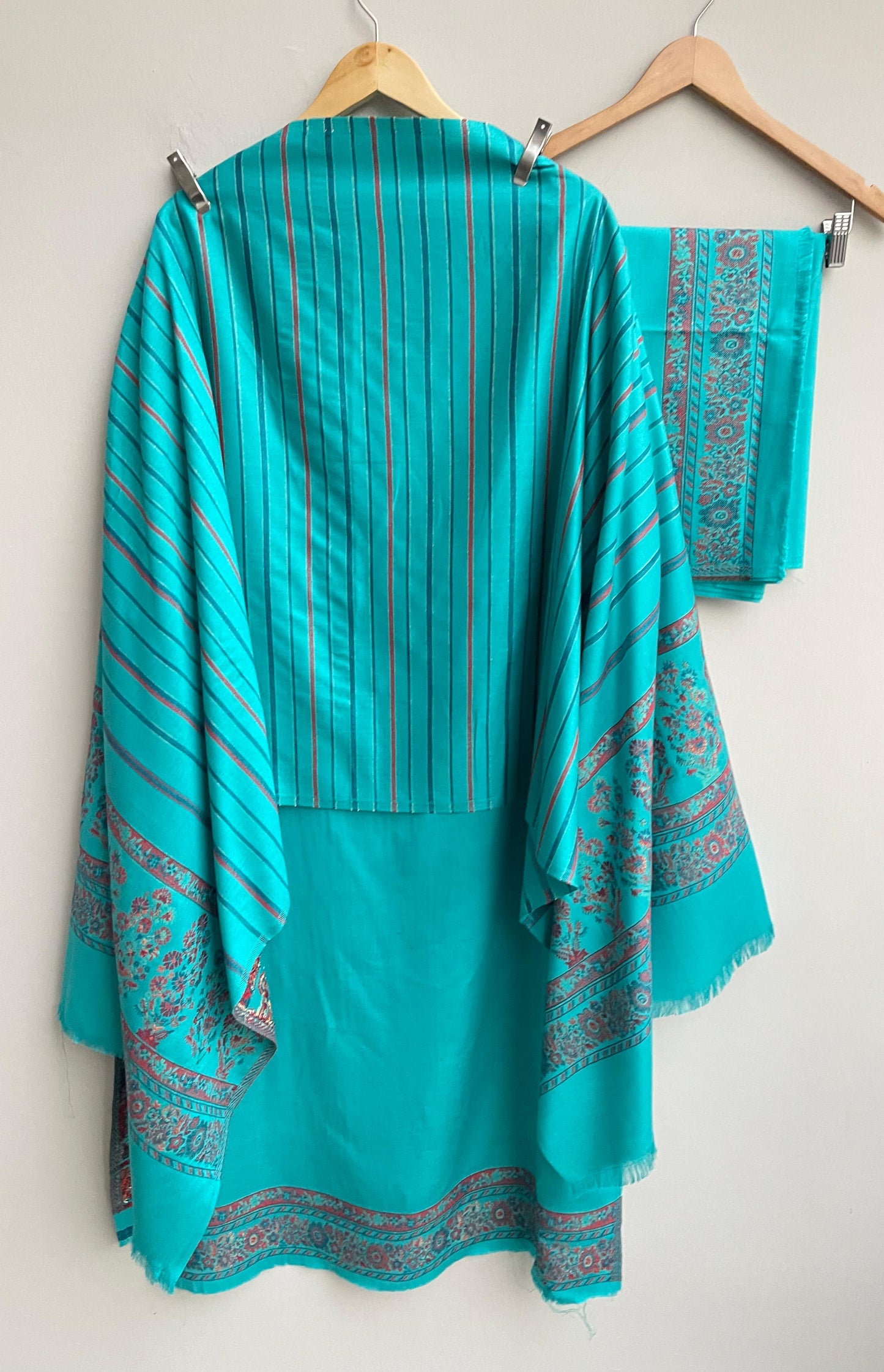 Pashmina woolen embroidered unstitched ladies suit Rc18807 (a)