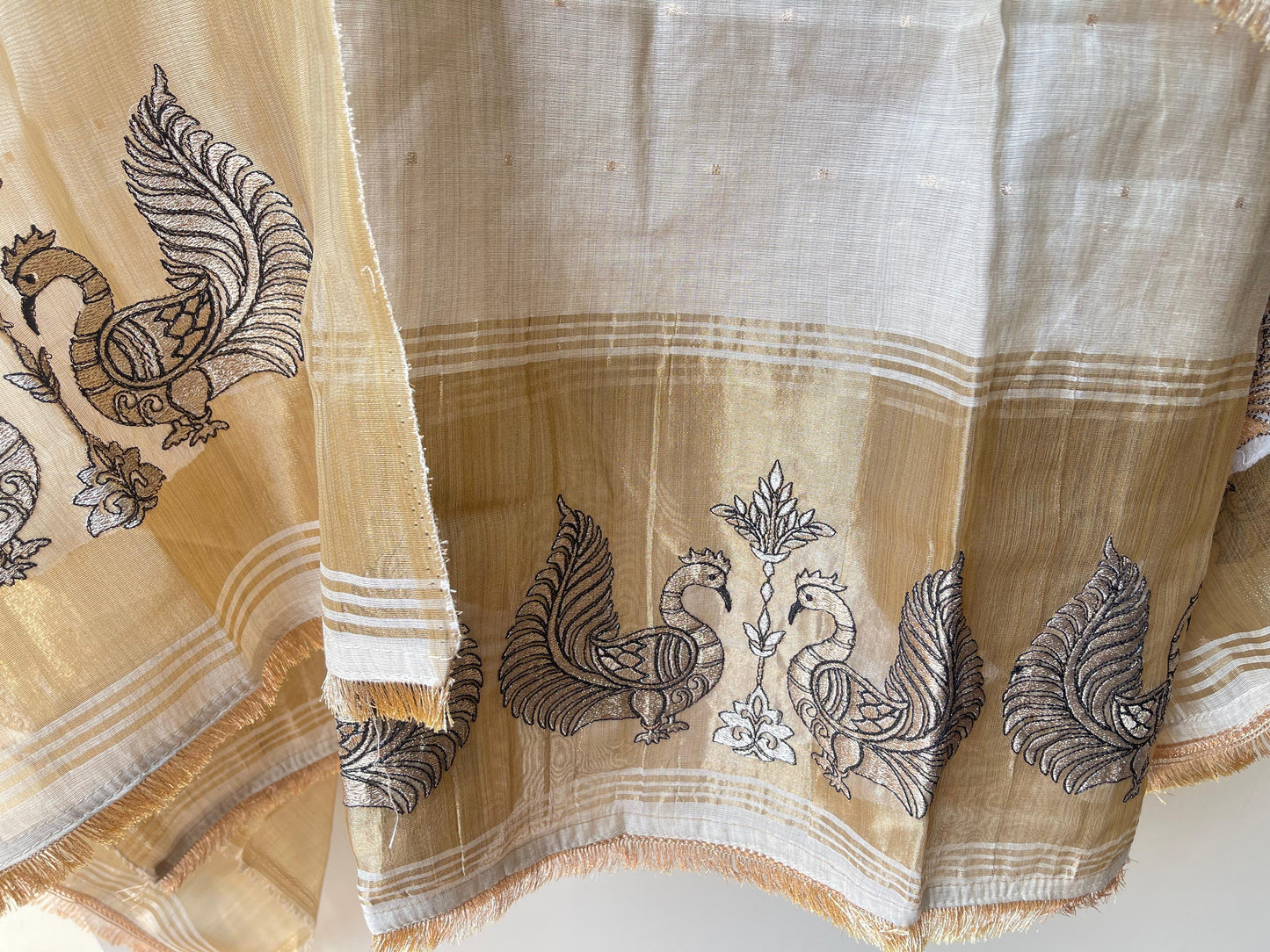 Exclusive mul chanderi ladies unstitched suit Rc18934