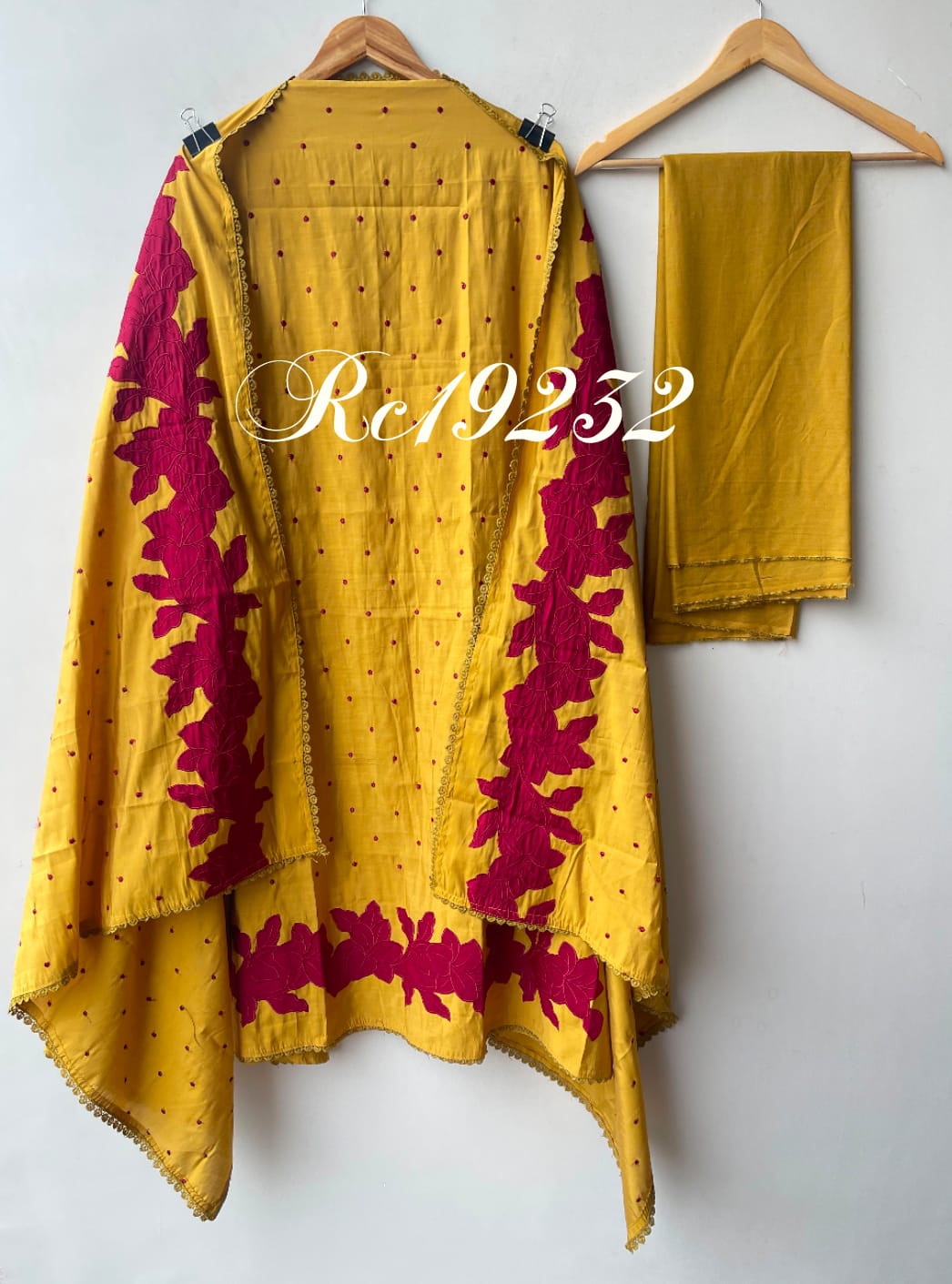 Mul Chanderi Unstitched Ladies Suit with Patchwork RC-19232 - Royal Chic by Priti (photo 3)