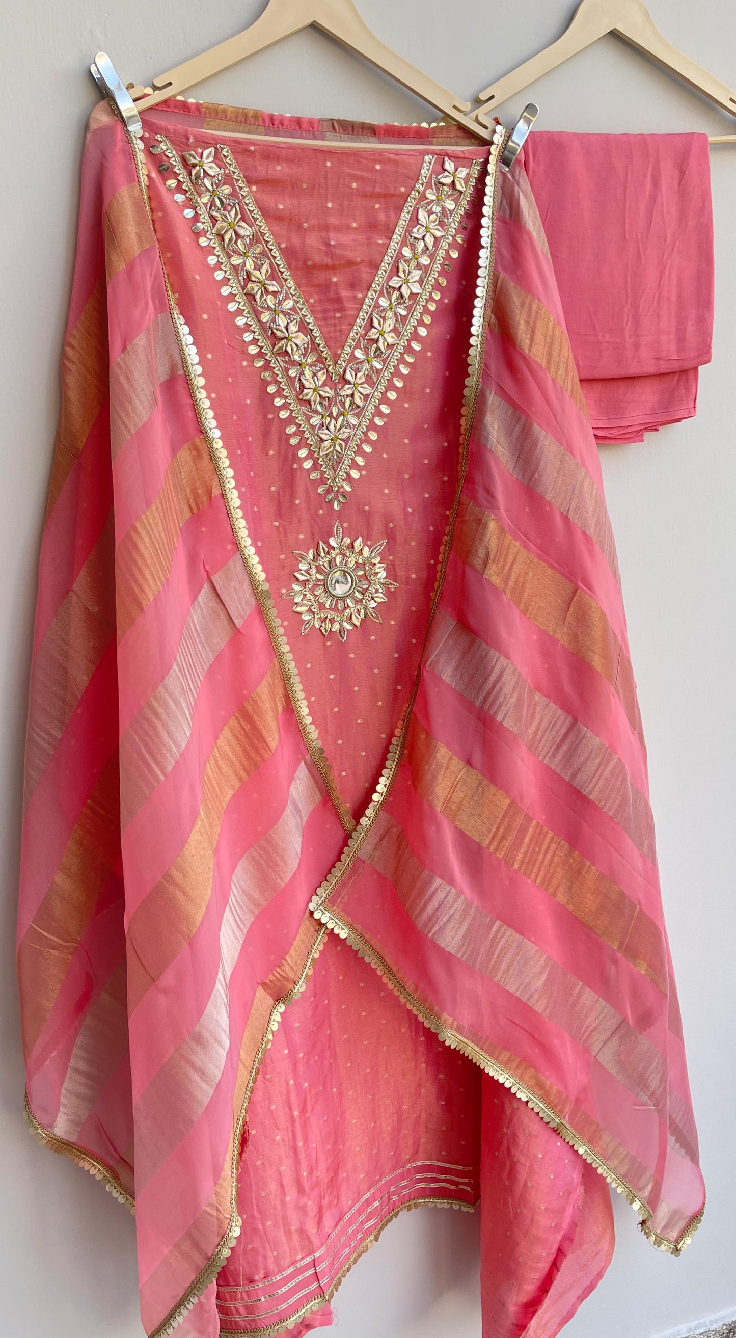 Banarasi shimmer silk unstitched ladies suit Rc17887