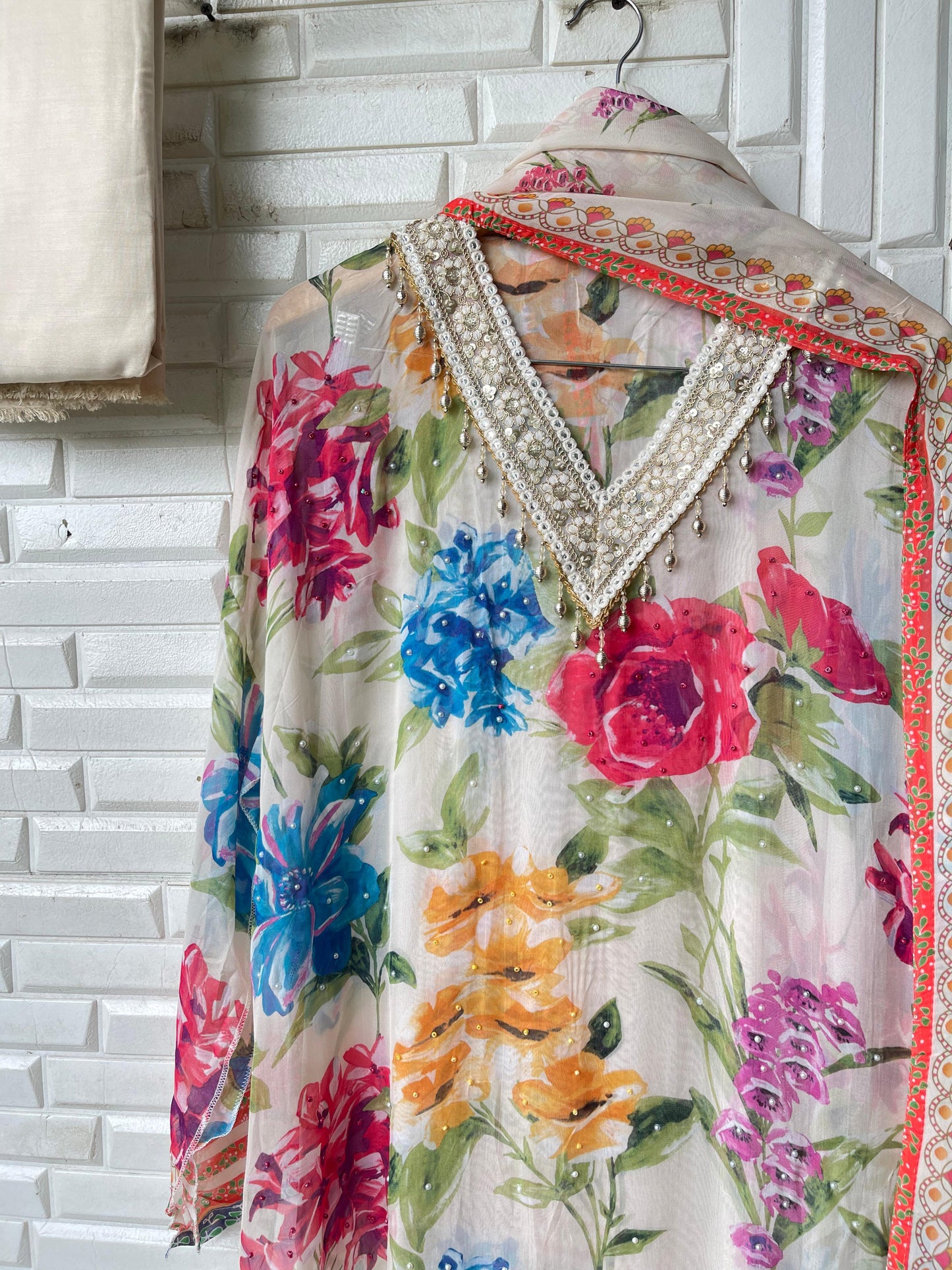 Organza unstitched ladies suit Rc17283