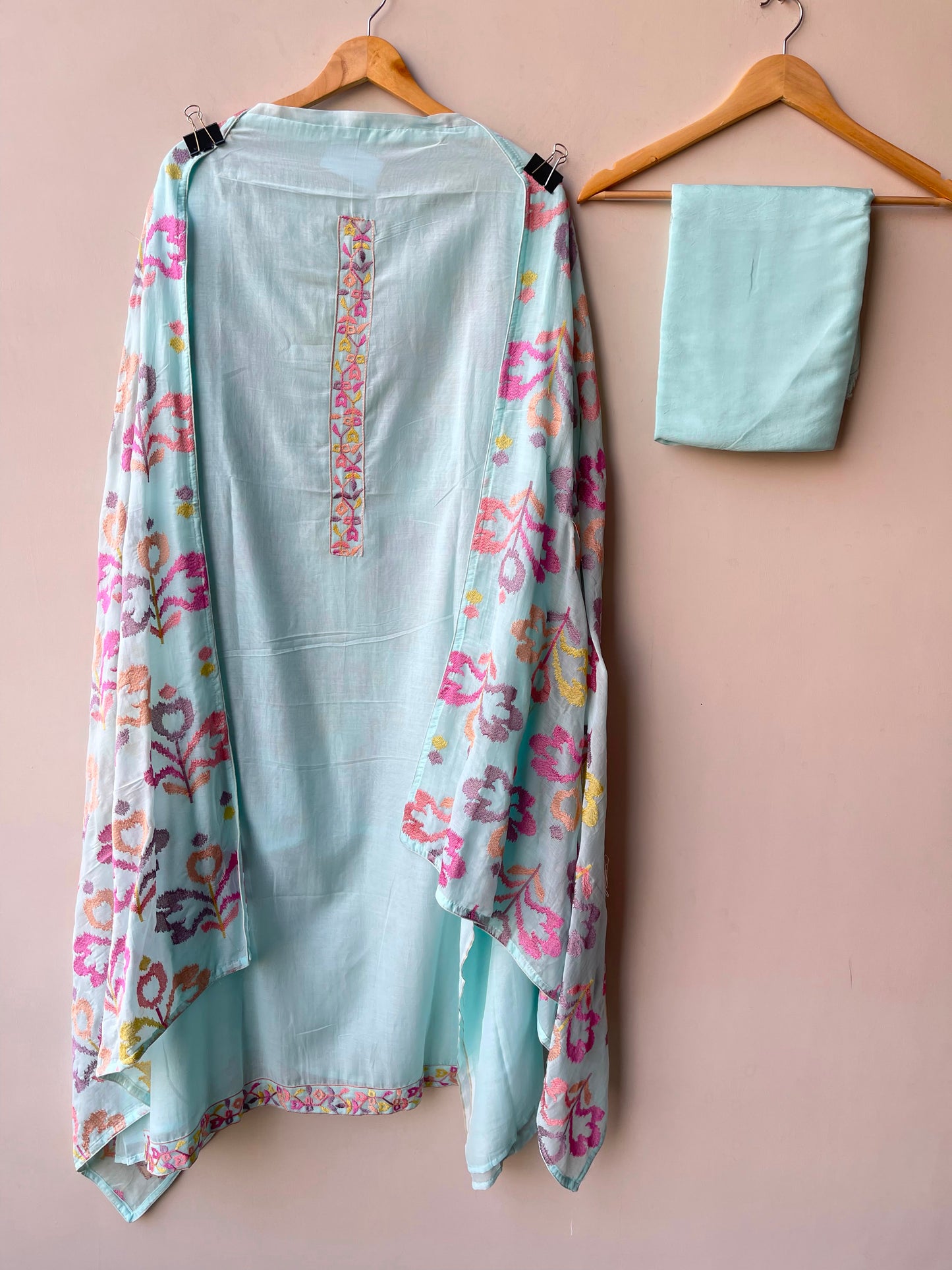 Mul chanderi unstitched ladies suit Rc19099