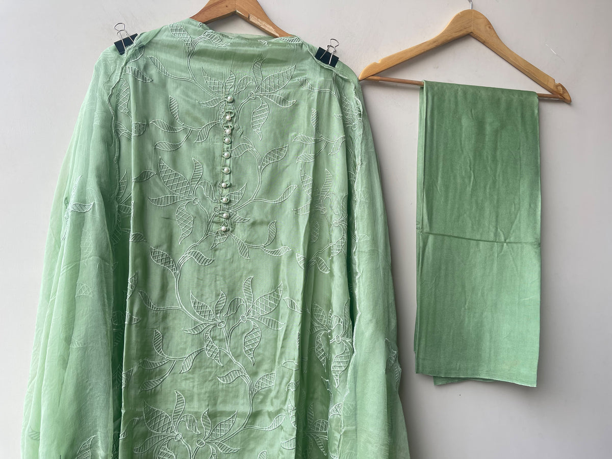 Premium Glass Organza Unstitched 3 Pcs Designer Suit Set
