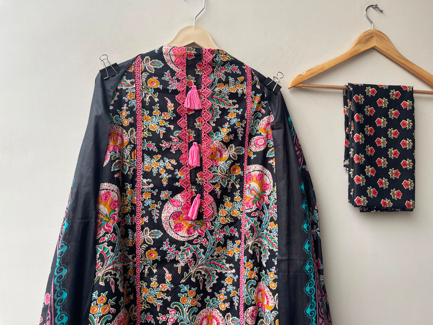 Cotton printed unstitched ladies suit Rc19129 (b)