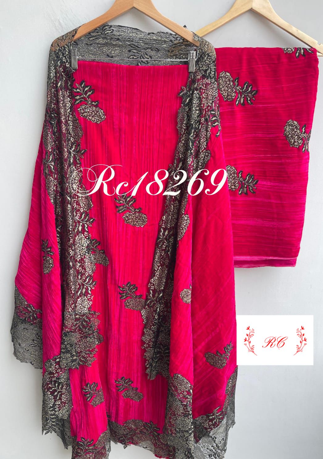 Micra crushed velvet unstitched ladies suit Rc18269 (a)