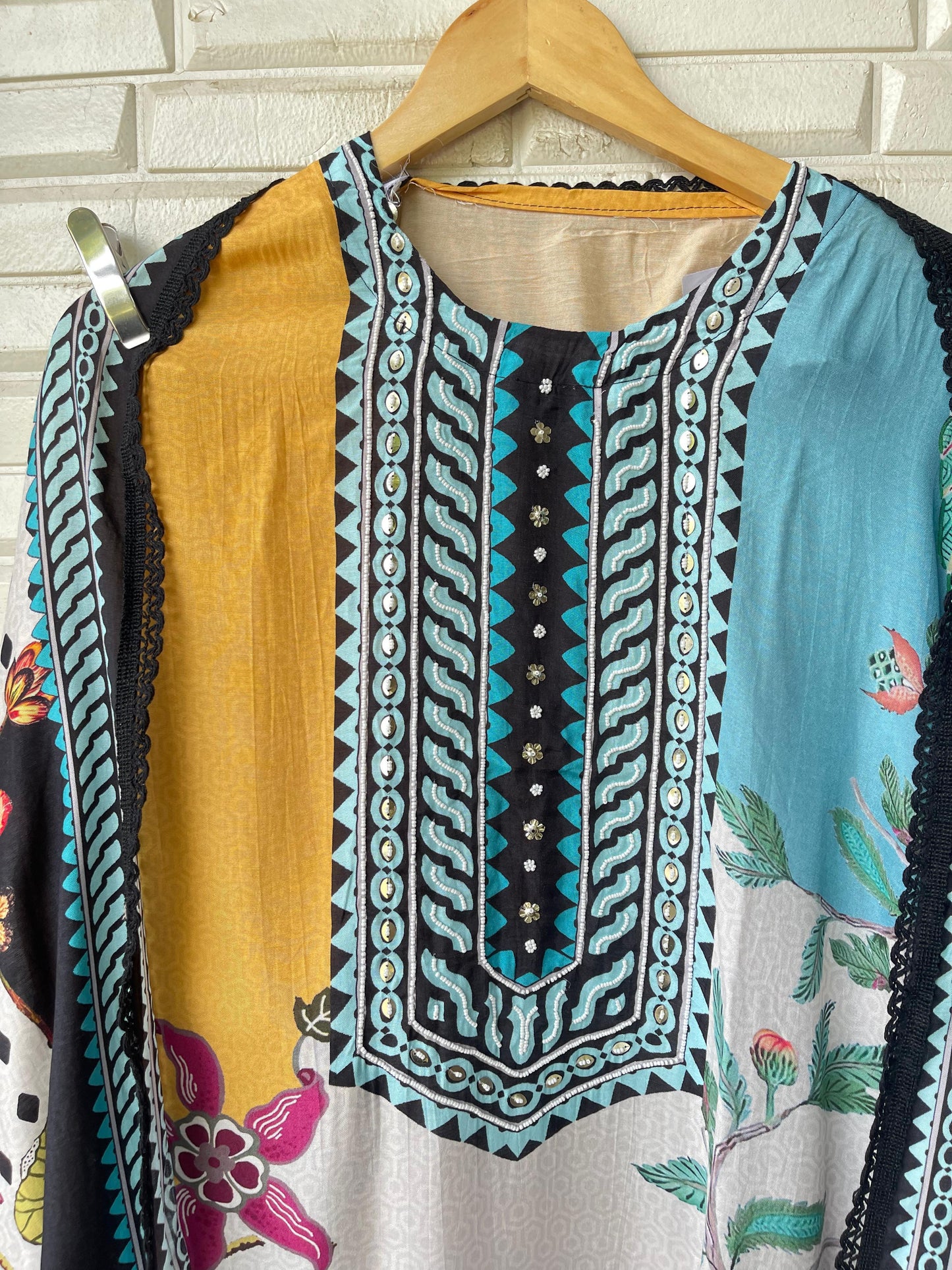 Muslin Unstitched Ladies Suit Rc 17059