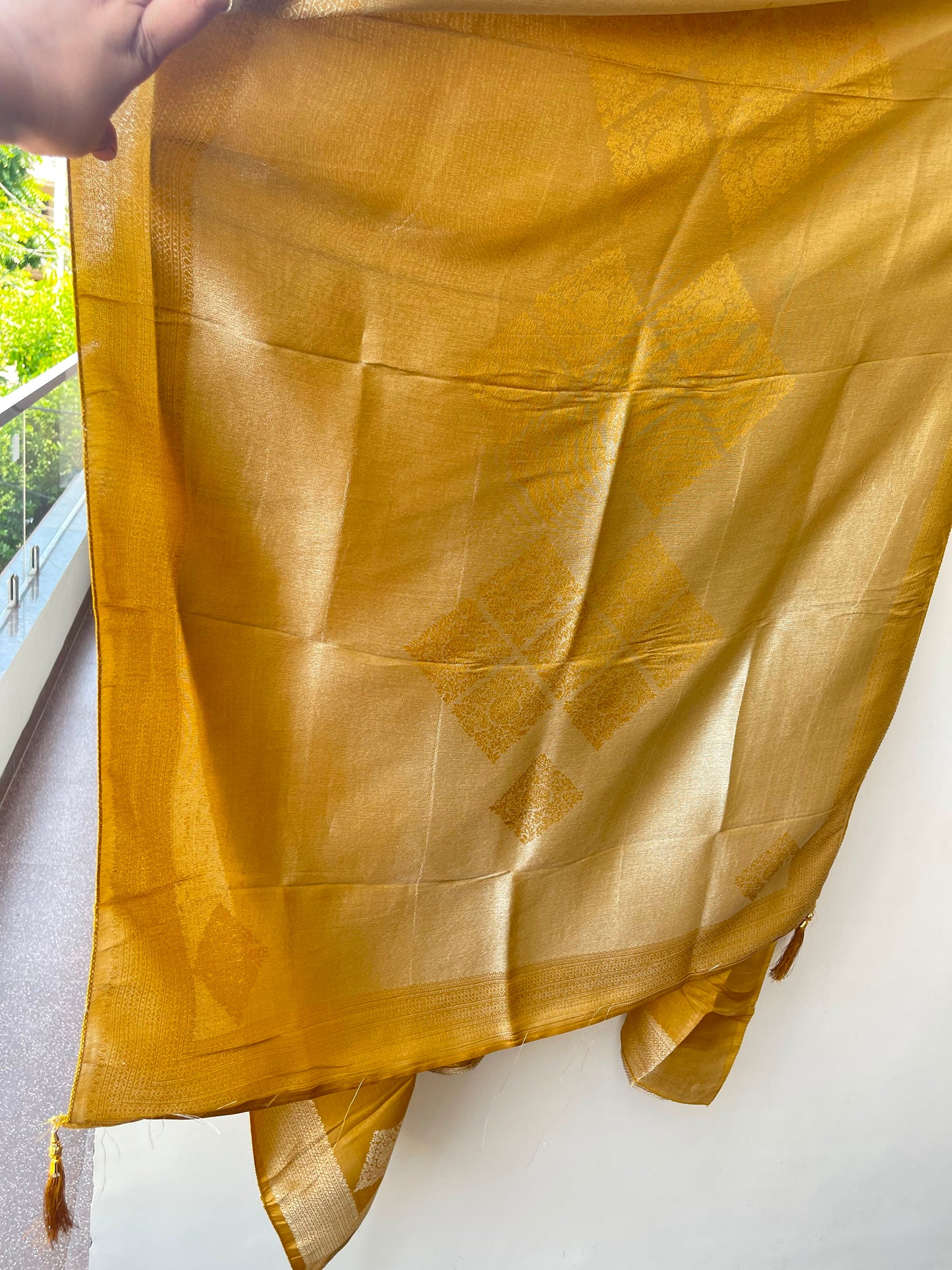 Fine Banarasi shimmer silk unstitched ladies suit Rc19261 (a)