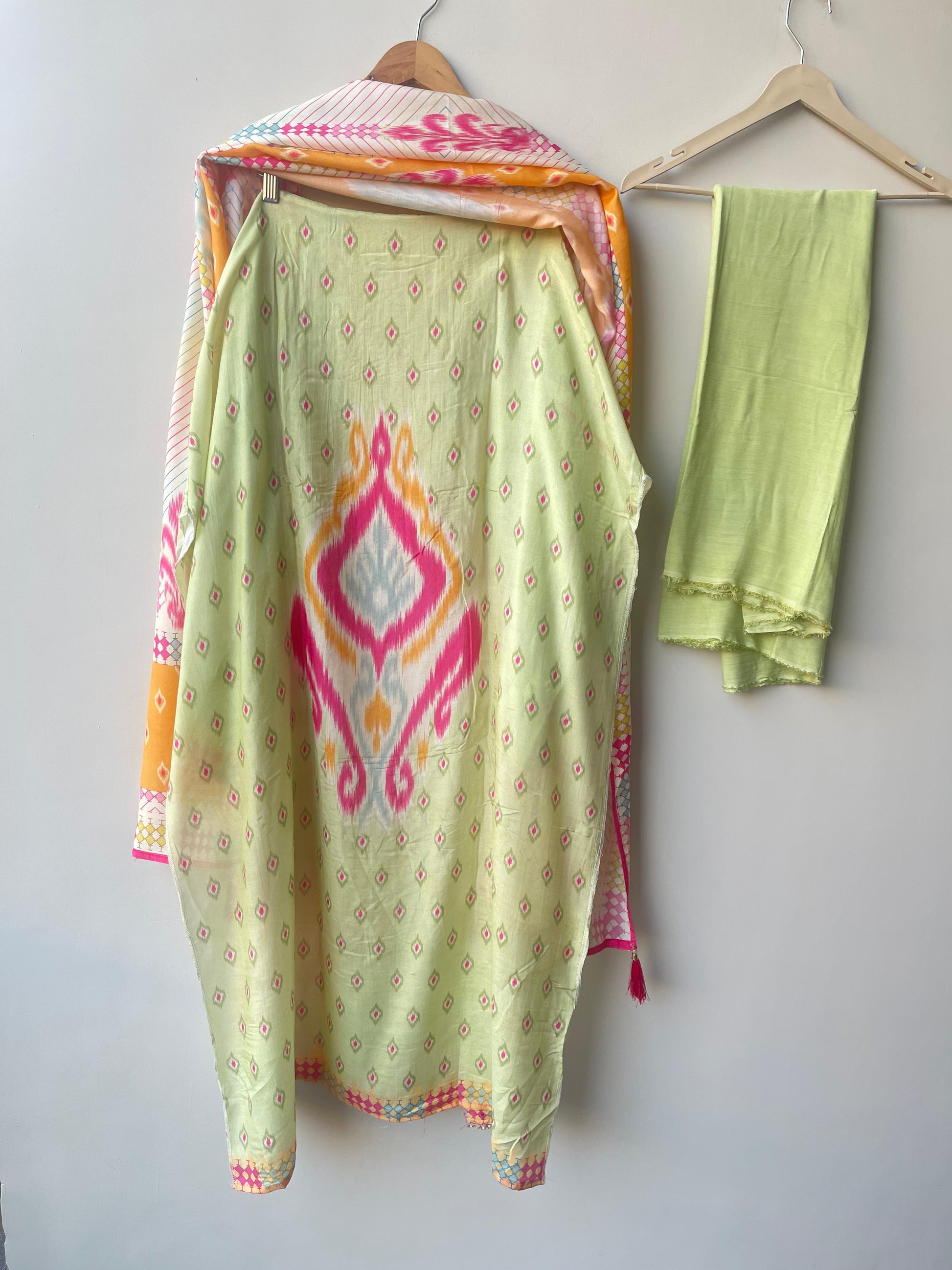 Muslin Printed Unstitched Ladies Suit RC-18732 (b) – view 6