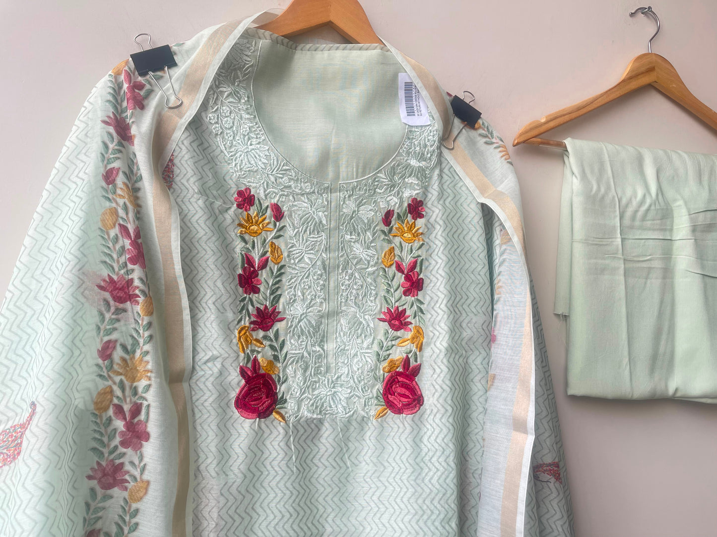 Mul chanderi printed ladies unstitched suit Rc18960 (b)