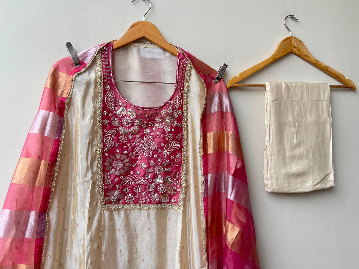 Banarasi shimmer silk ladies unstitched suit Rc19137