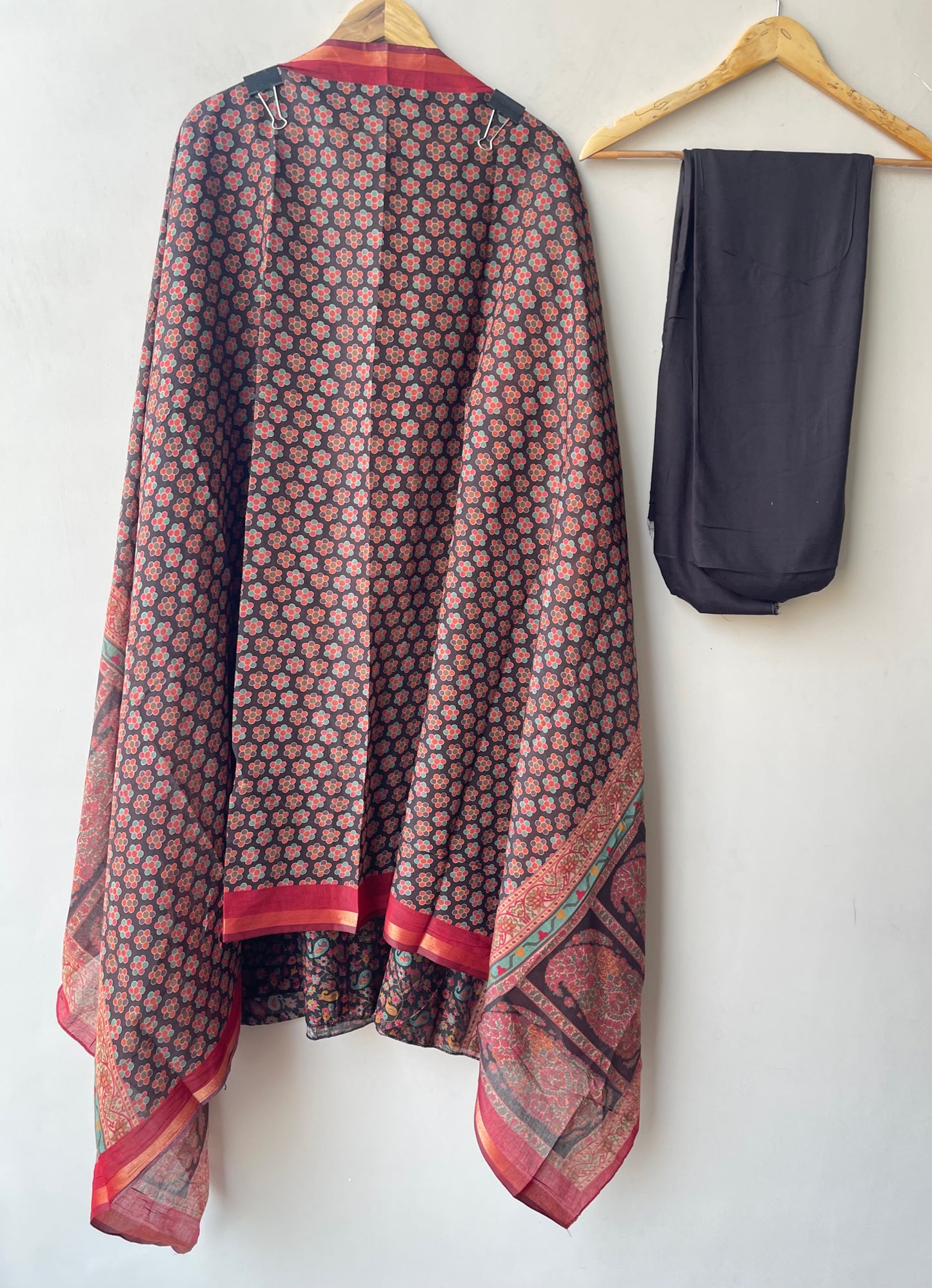 Mul cotton printed unstitched ladies suit Rc19299