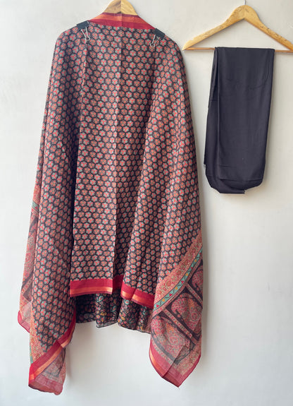 Mul cotton printed unstitched ladies suit Rc19299