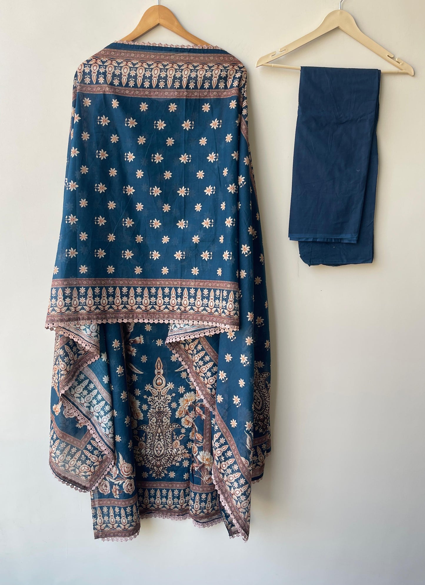 Cotton printed unstitched ladies suit Rc18761