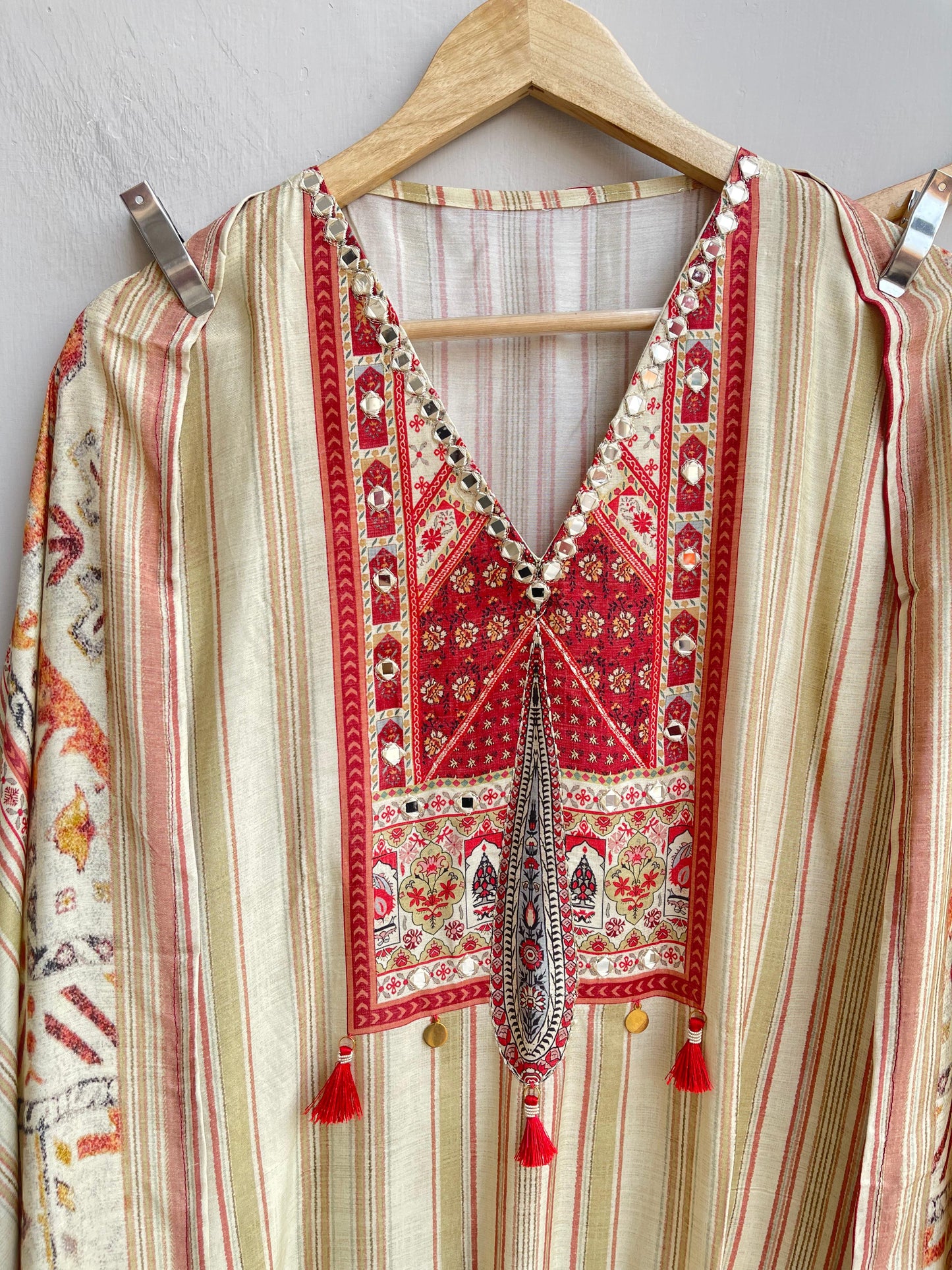 Muslin Printed Unstitched Ladies Suit RC18615 – view 4