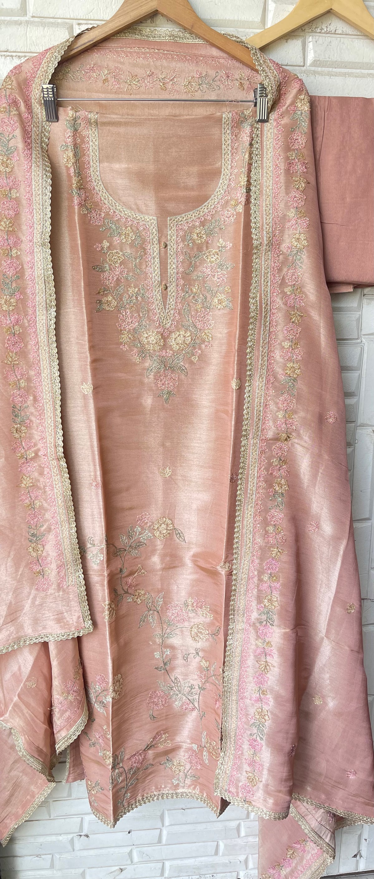 Premium Shimmer Silk Designer 3 pcs Unstitched Suit Set