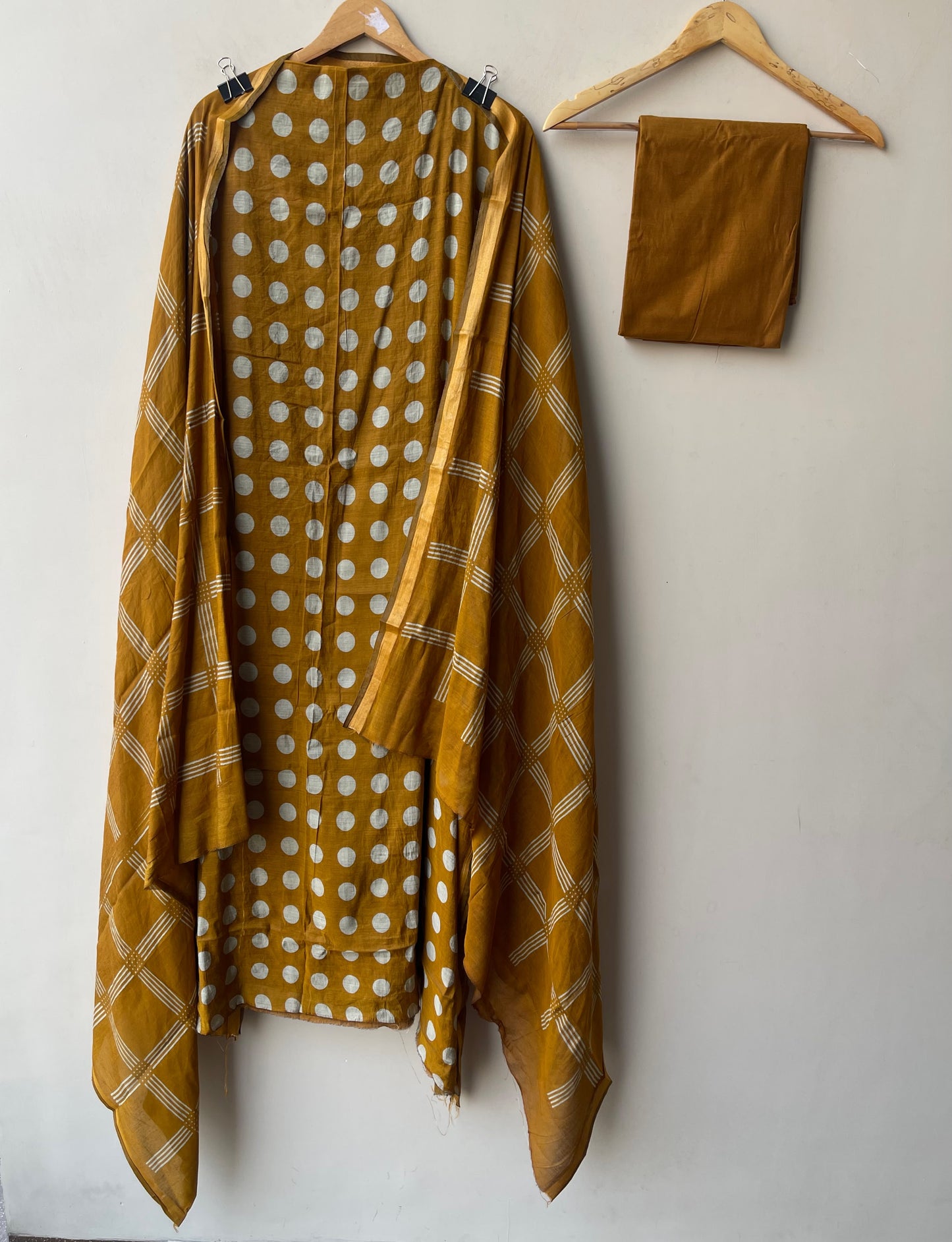 Mul cotton printed unstitched ladies suit Rc19302 (a)
