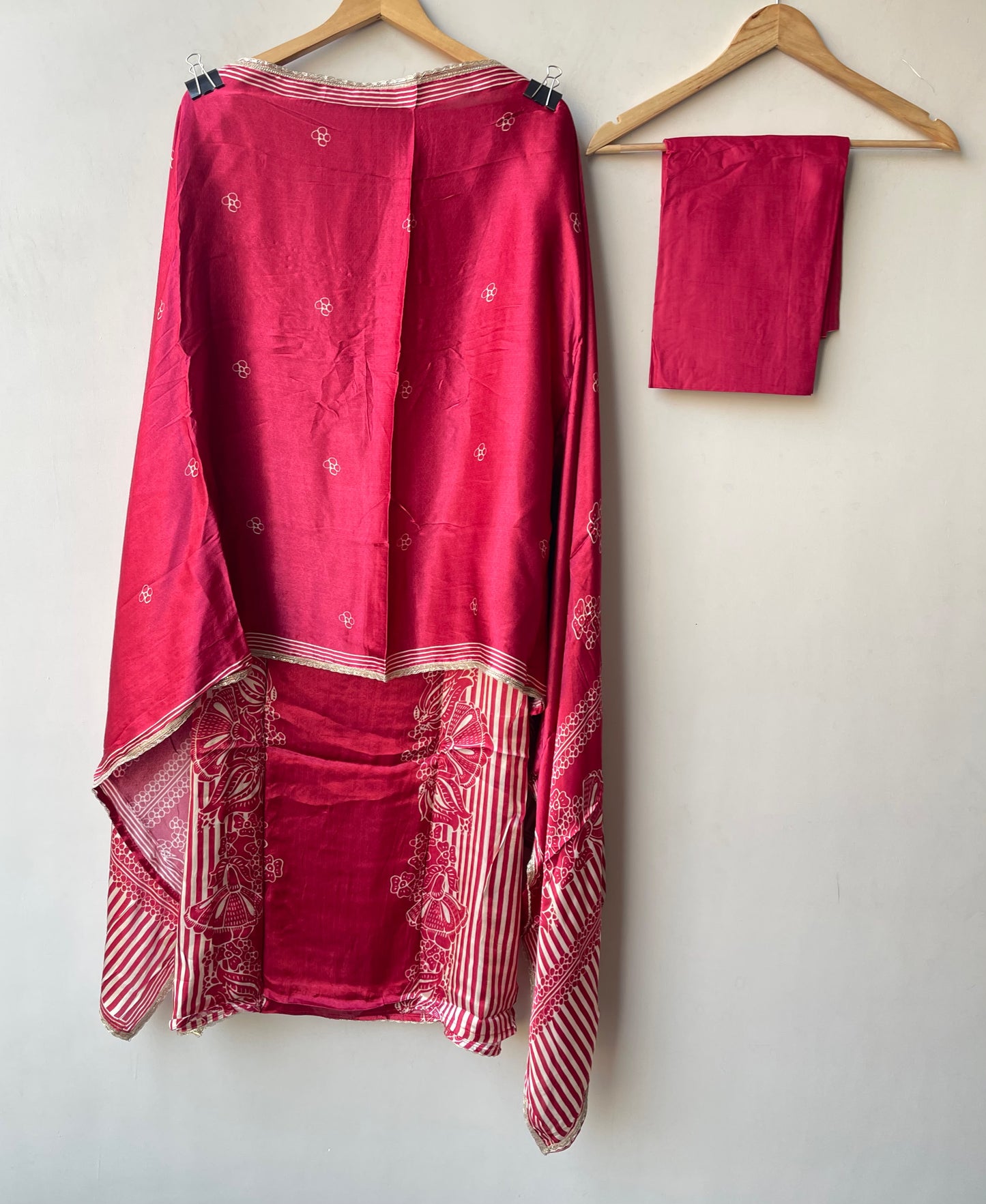 Gajji silk printed unstitched ladies suit Rc19311 (b)