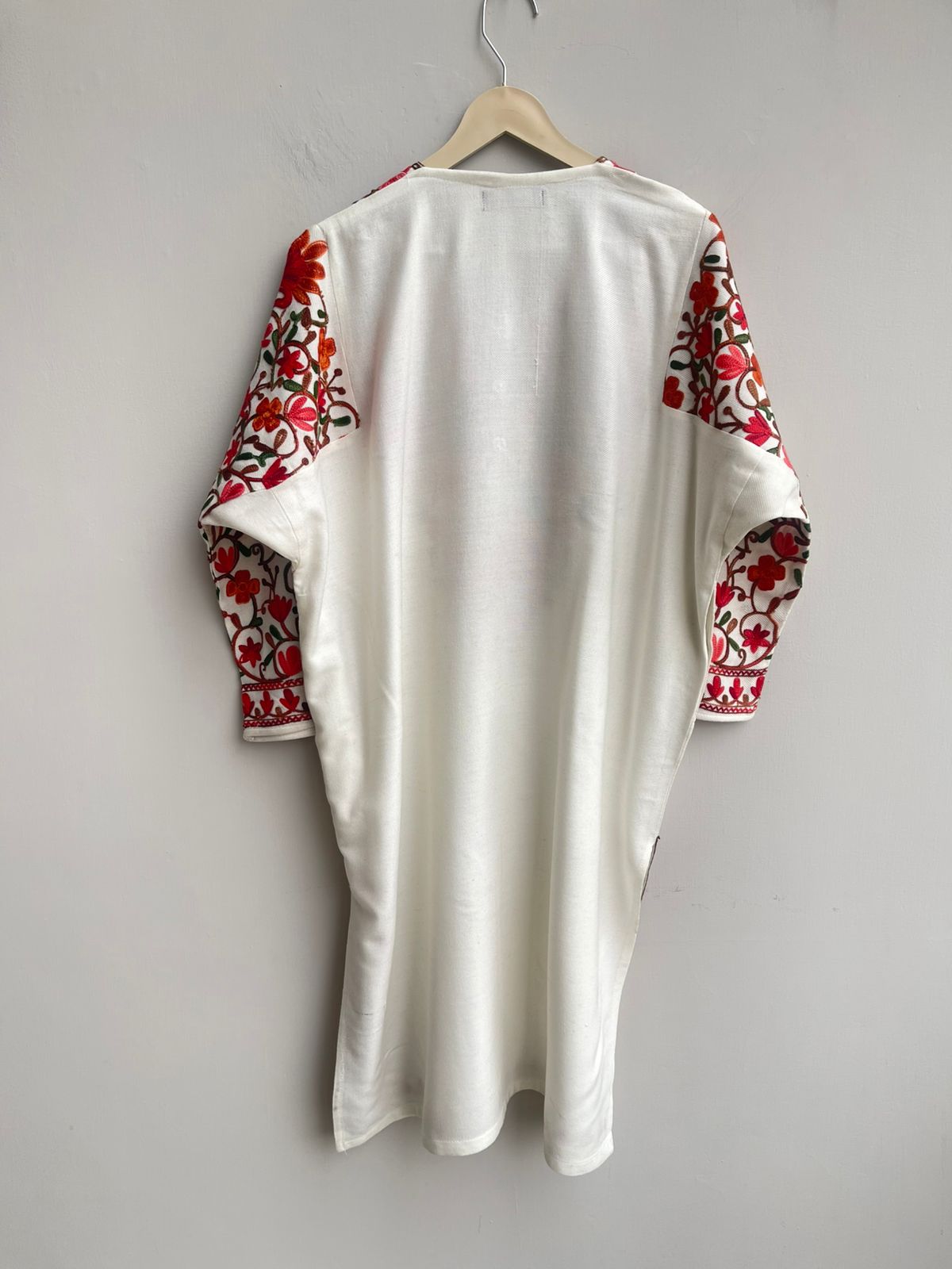 Kashmiri pheron readymade woolen kurta Rc18150