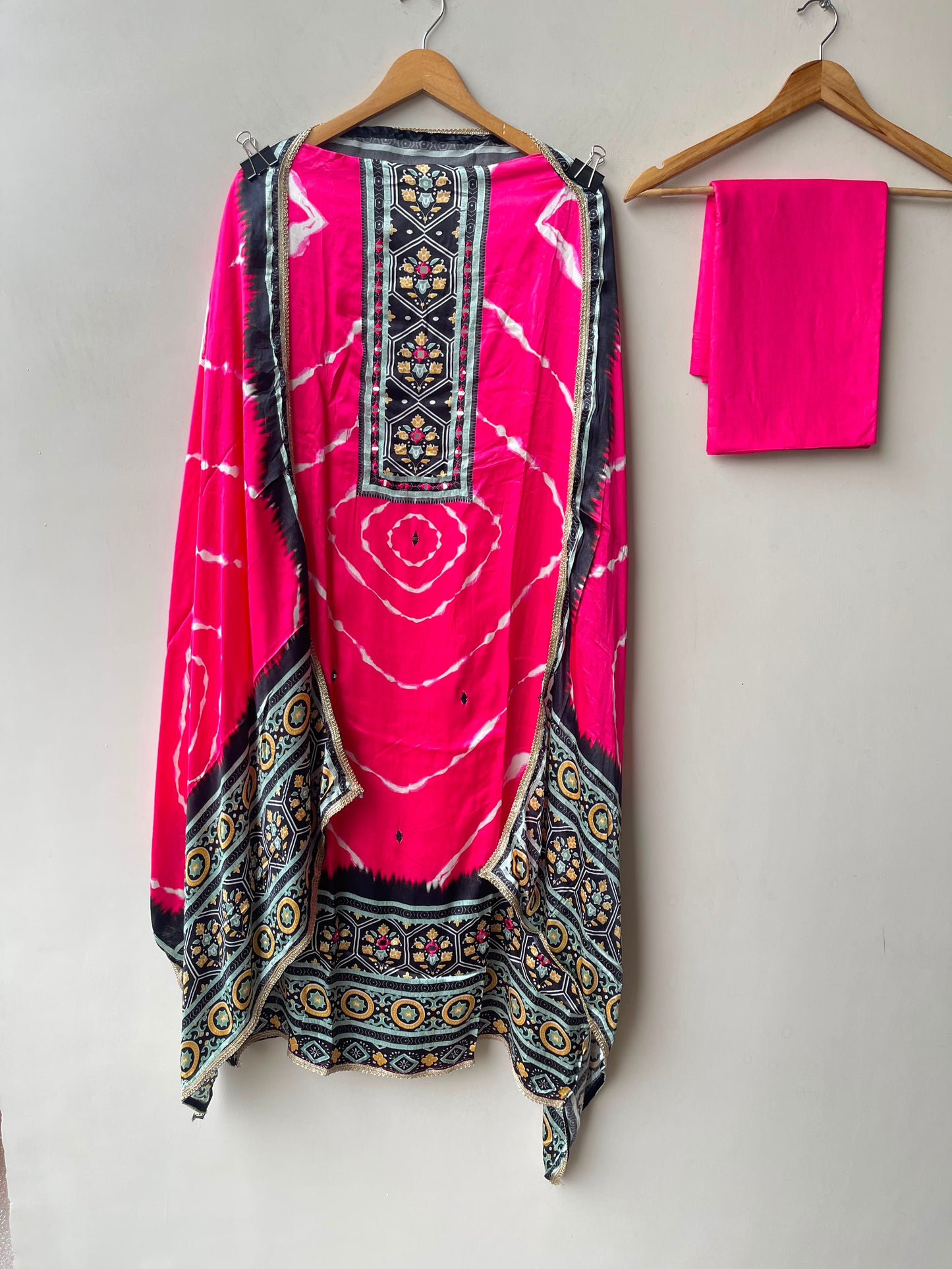 Gajji silk printed unstitched ladies suit Rc19226 (b)