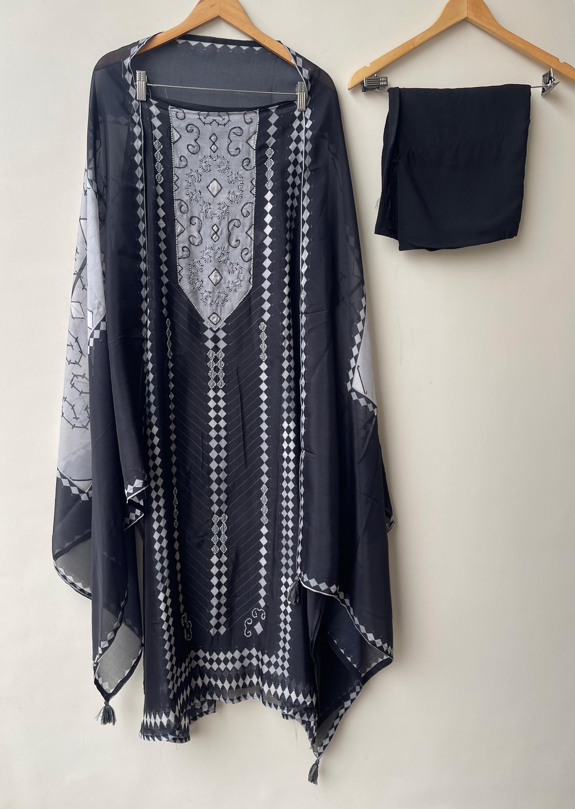 Pure Organza Printed Ladies Unstitched Suit RC-18768 – view 9