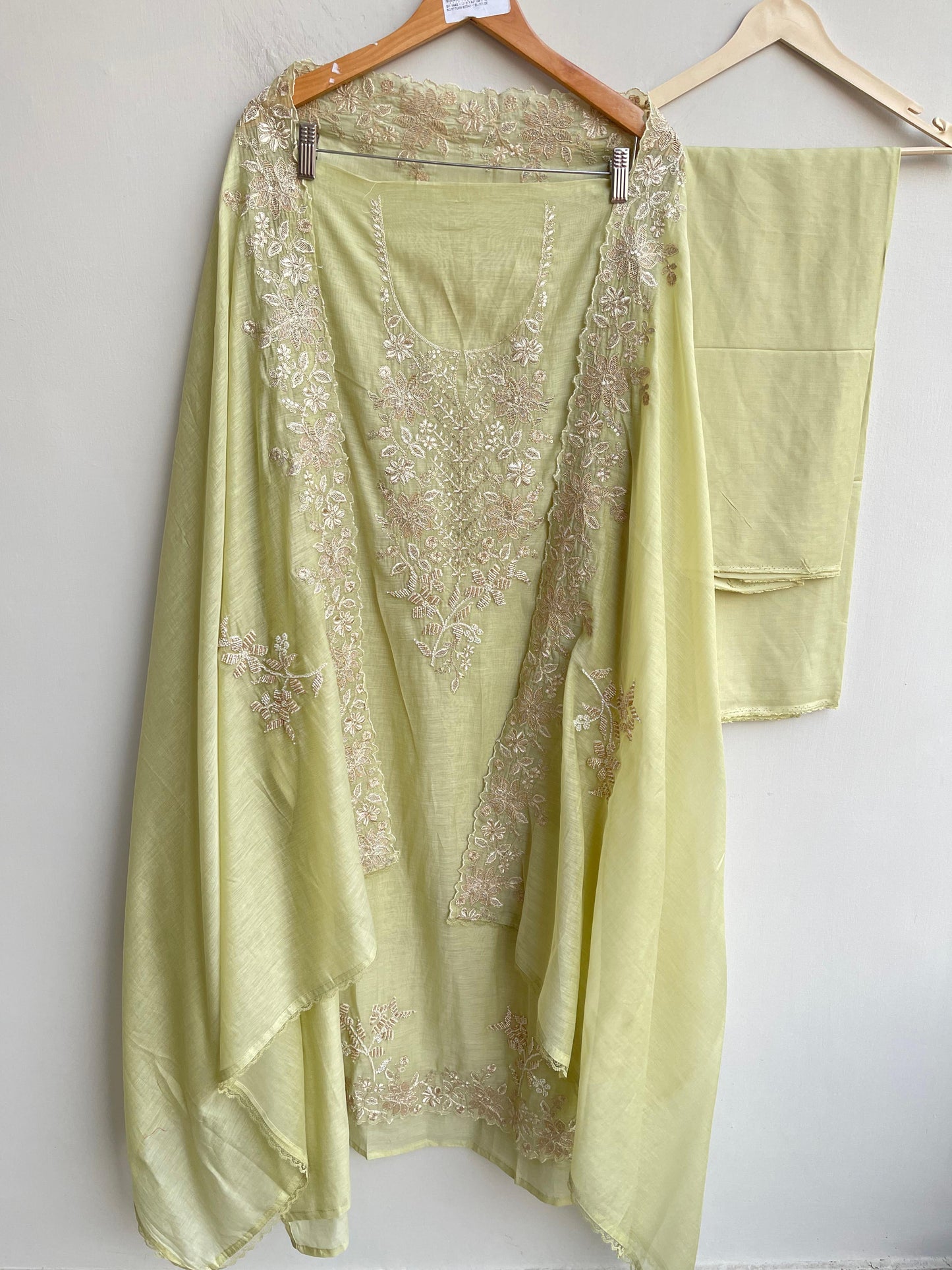 Pure mul chanderi unstitched ladies suit Rc18503 (b)