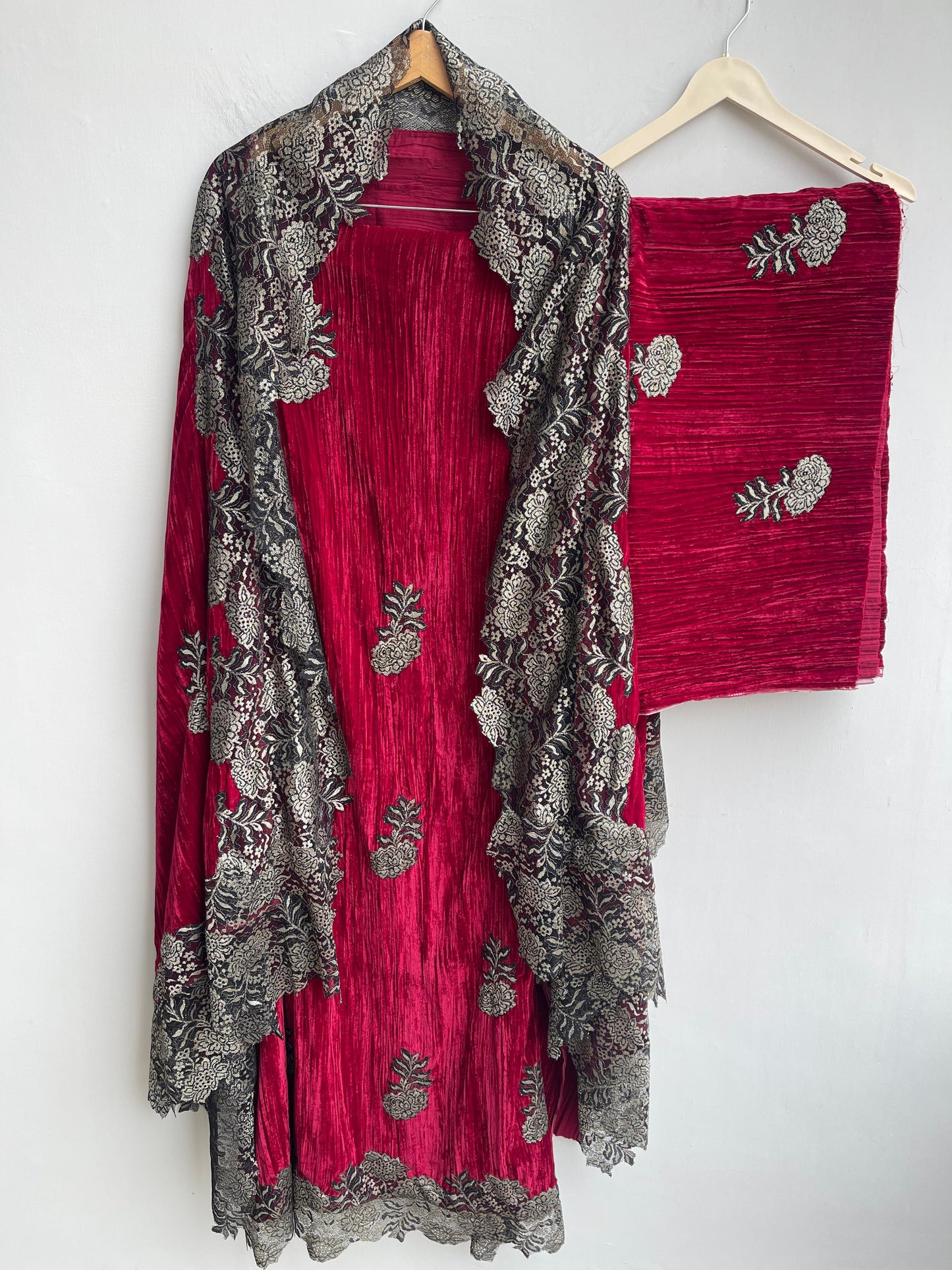 Micra crushed velvet unstitched ladies suit Rc18269 (b)