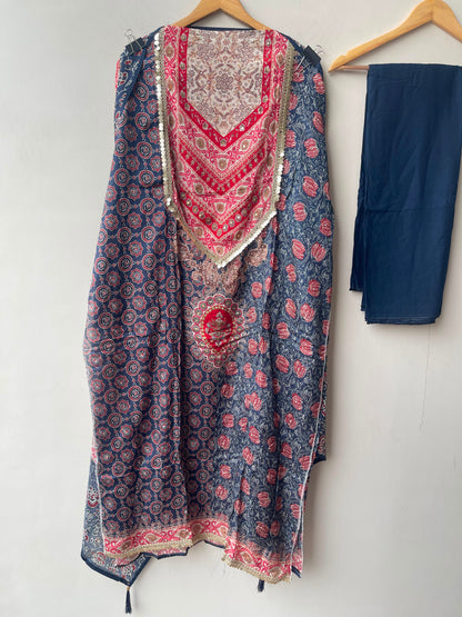 Satin crepe printed ladies unstitched suit Rc19153