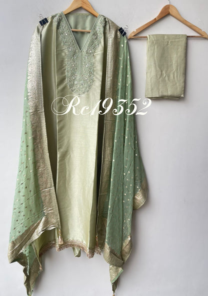 Pure Giraffe shimmer silk unstitched ladies suit