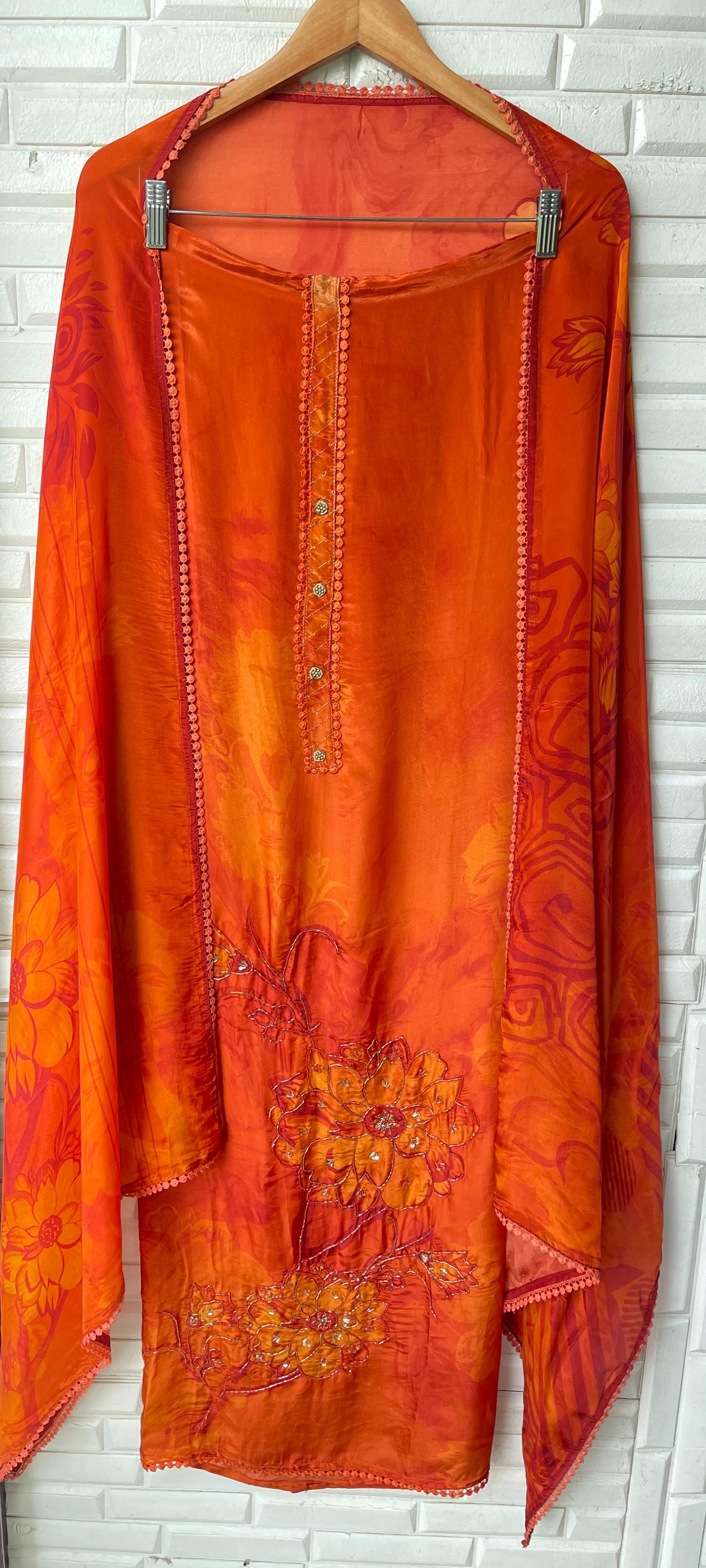 Crape satin unstitched ladies suit Rc17712 (b)