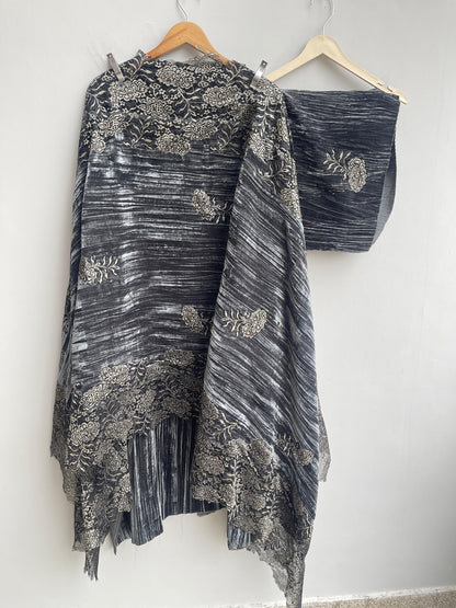 Micra crushed velvet unstitched ladies suit Rc18295