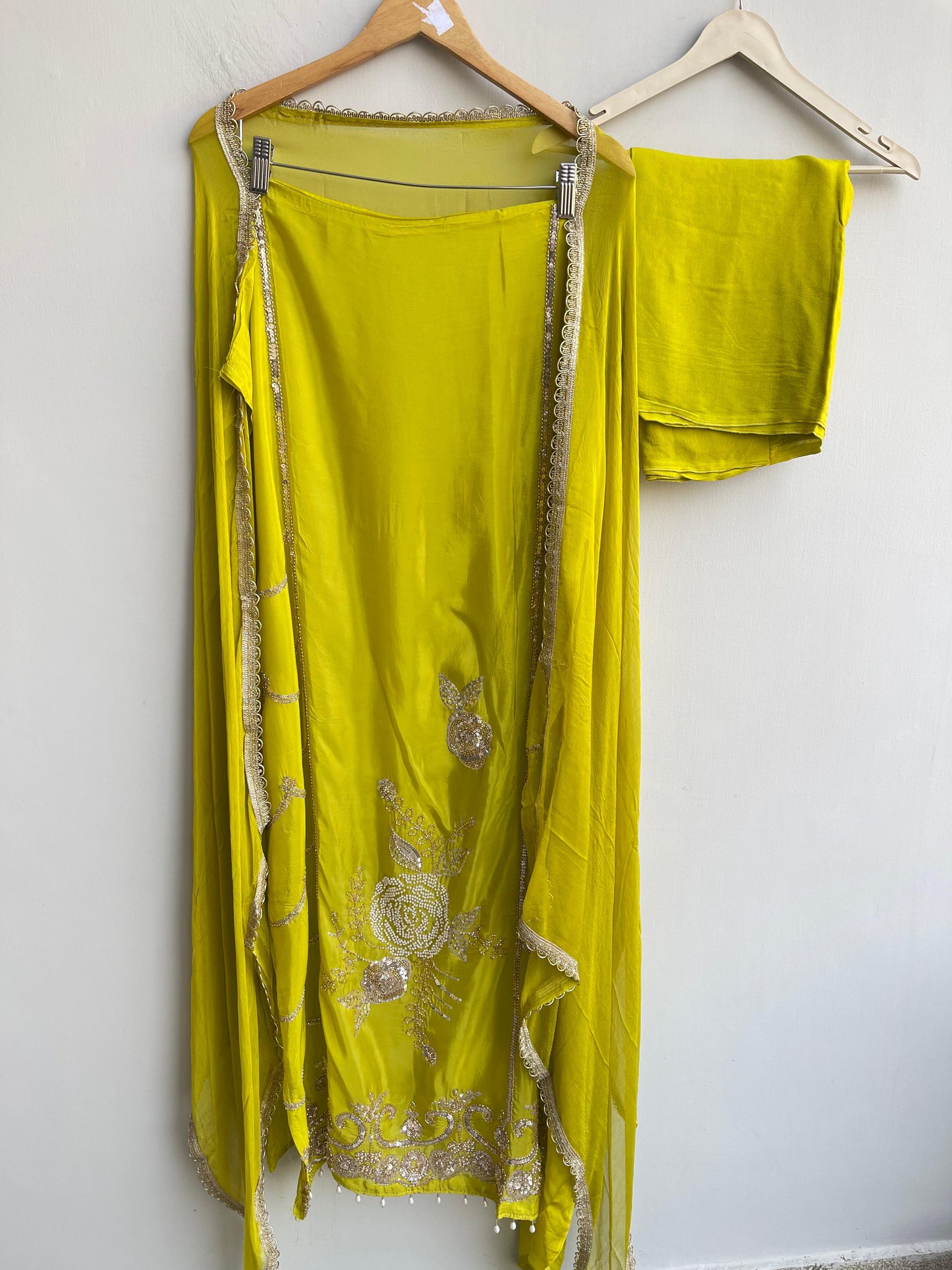 Satin crepe unstitched ladies suit Rc18393 (d)