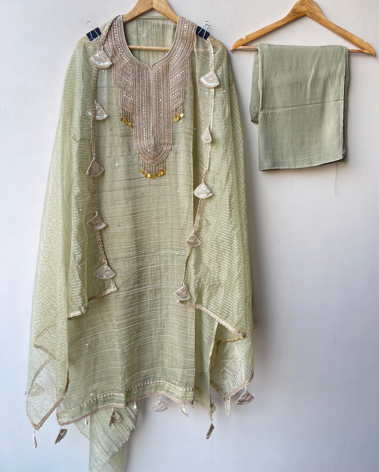 Crushed shimmer tissue ladies unstitched suit Rc19280 (a)