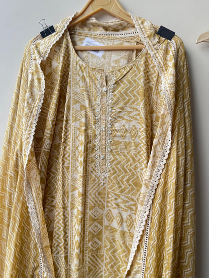 Soft cotton printed unstitched ladies suit Rc18931 (a)