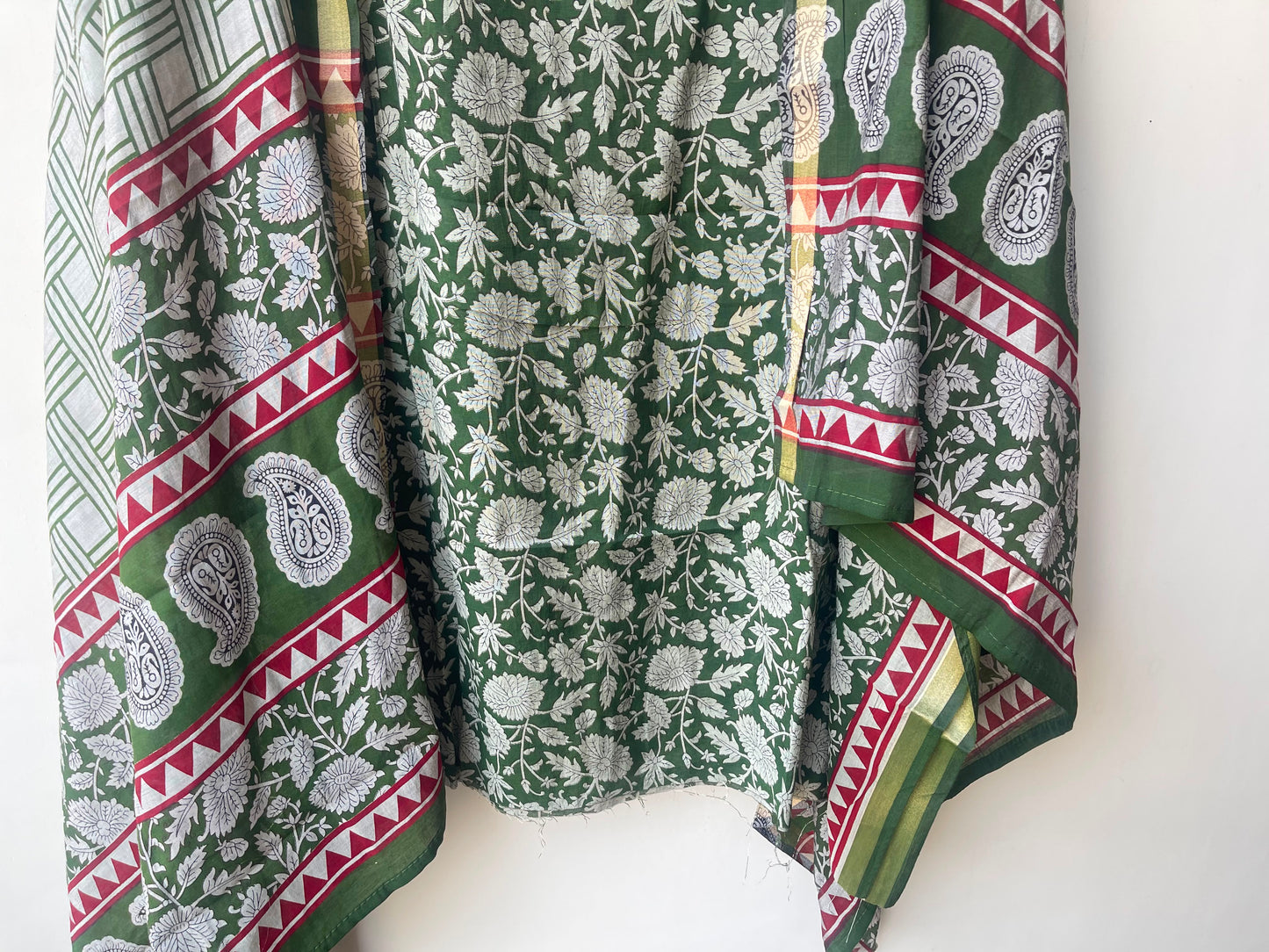 Mul chanderi maheshwari printed unstitched ladies suit Rc19005 (b)
