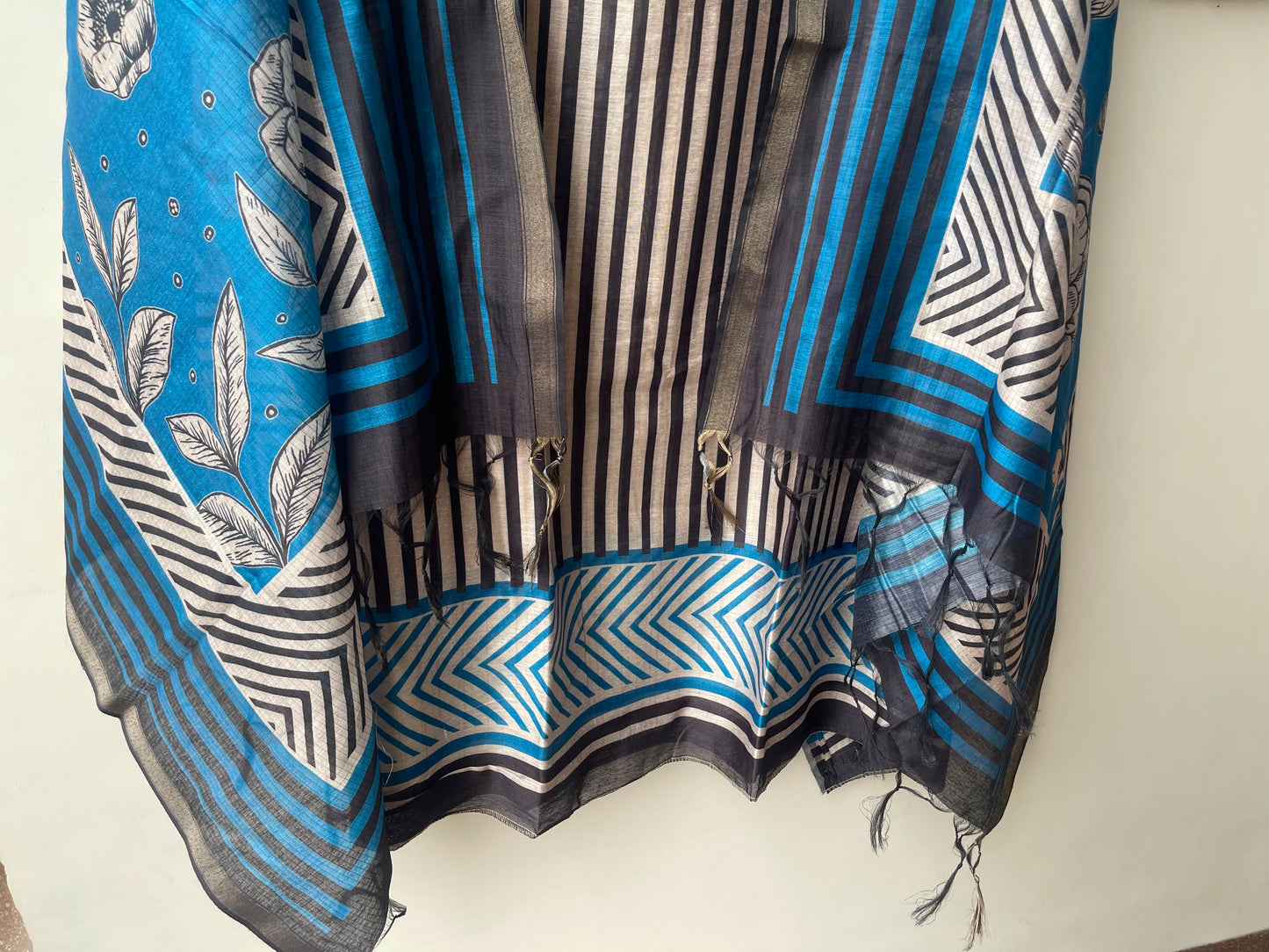 Mul chanderi printed ladies unstitched suit Rc19036 (a)