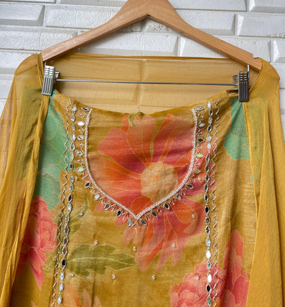 Organza unstitched ladies suit Rc17492