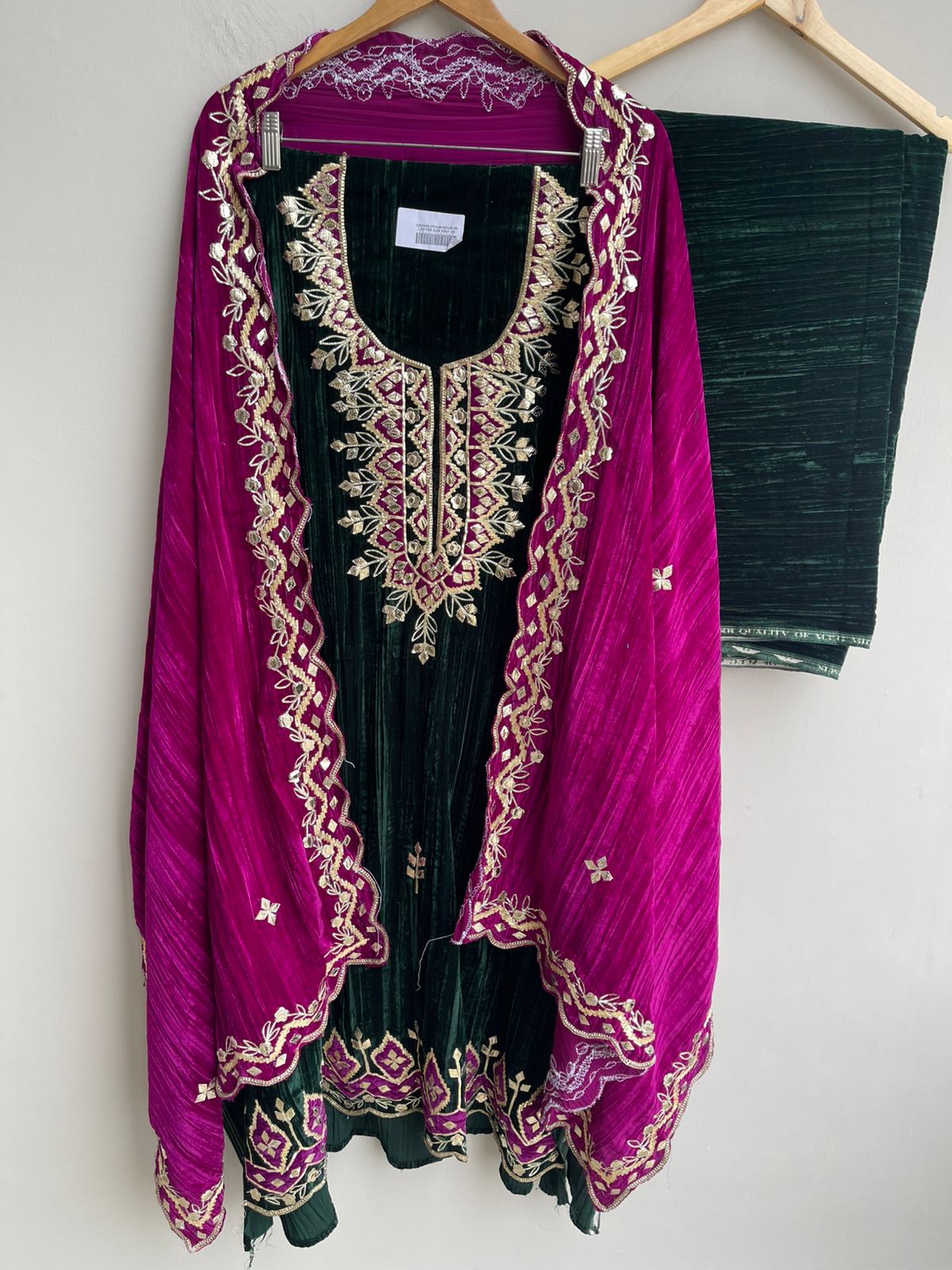 Micra crushed velvet unstitched ladies suit Rc18255 (a)