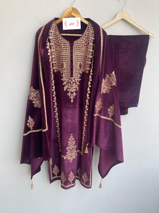 Readymade velvet ladies winter suit Rc18824