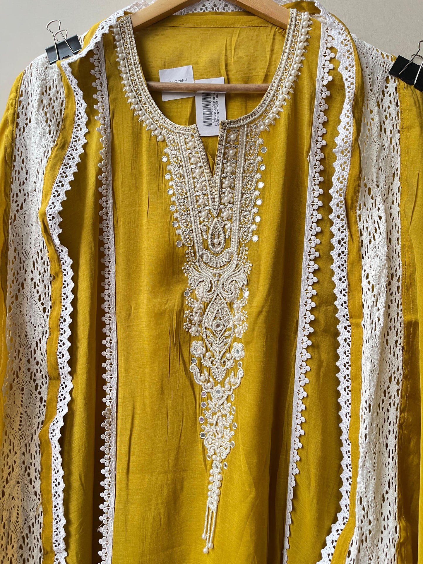 Mul chanderi unstitched ladies suit Rc18930