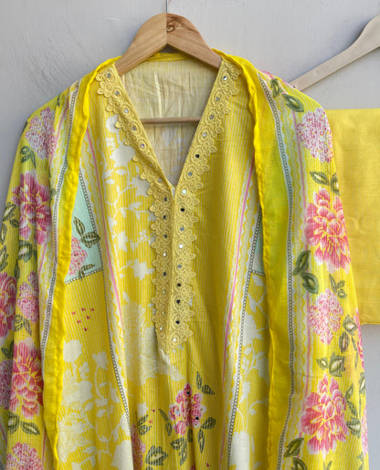 Cotton printed unstitched ladies suit Rc18377