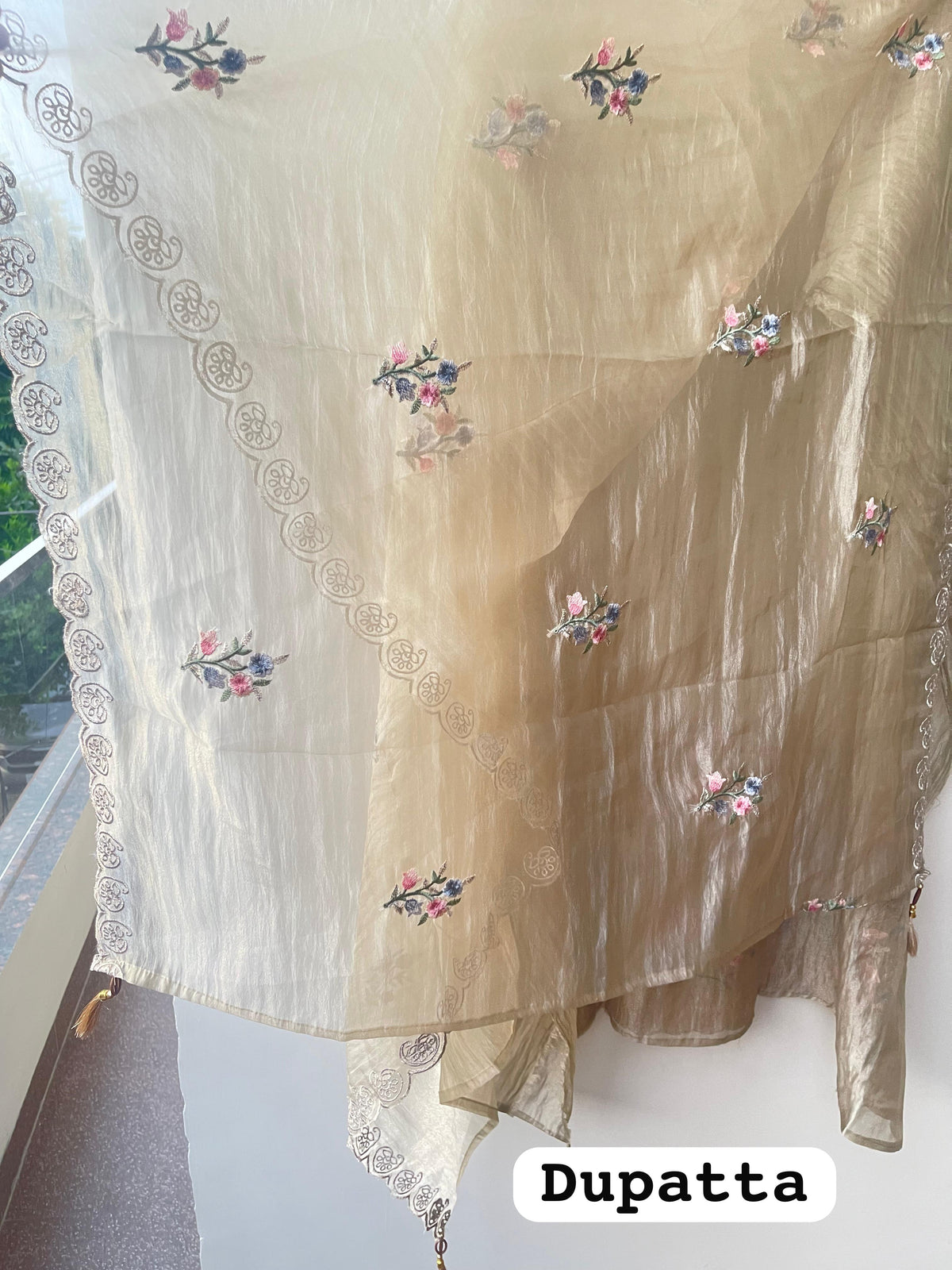 Crushed shimmer tissue ladies unstitched suit