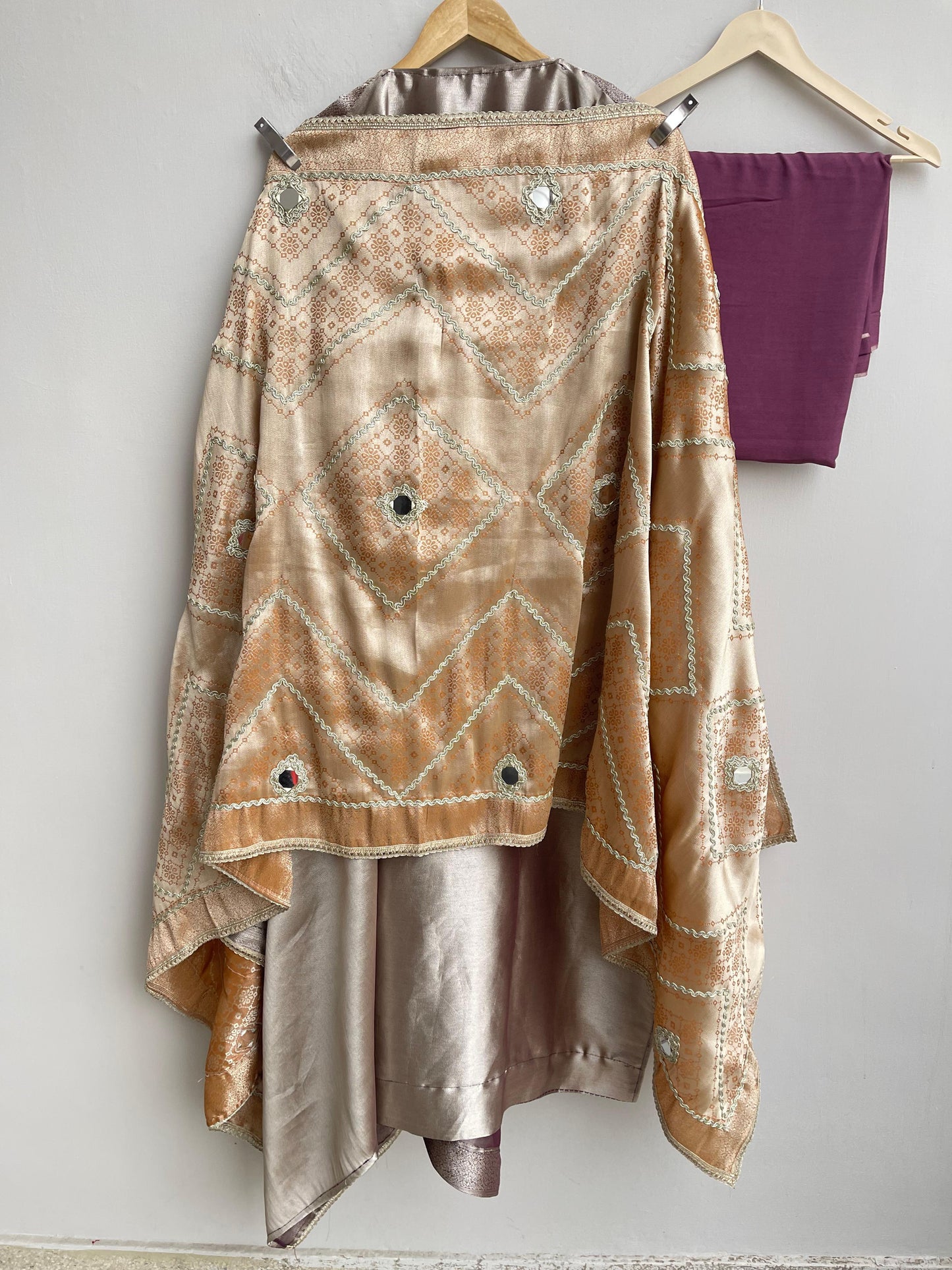 Brocade silk unstitched ladies suit Rc18174