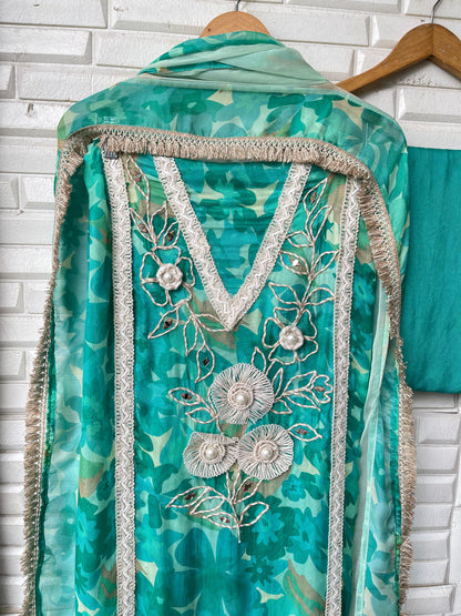 Burbery unstitched ladies suit Rc17603 (b)