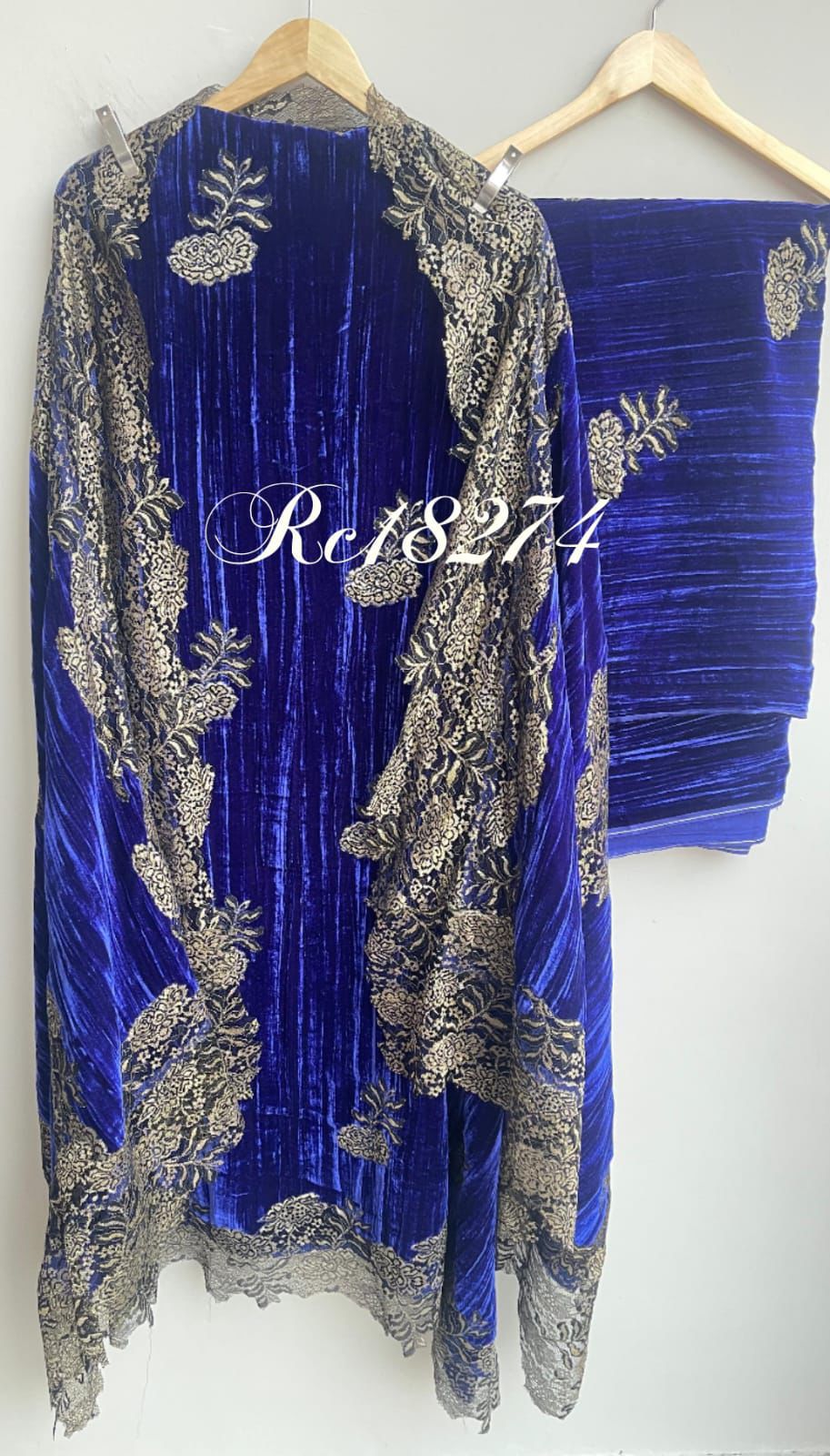 Micra crushed velvet unstitched ladies suit Rc18274