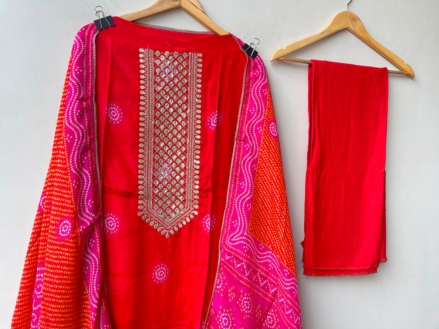 Gajji silk printed unstitched ladies suit Rc19201